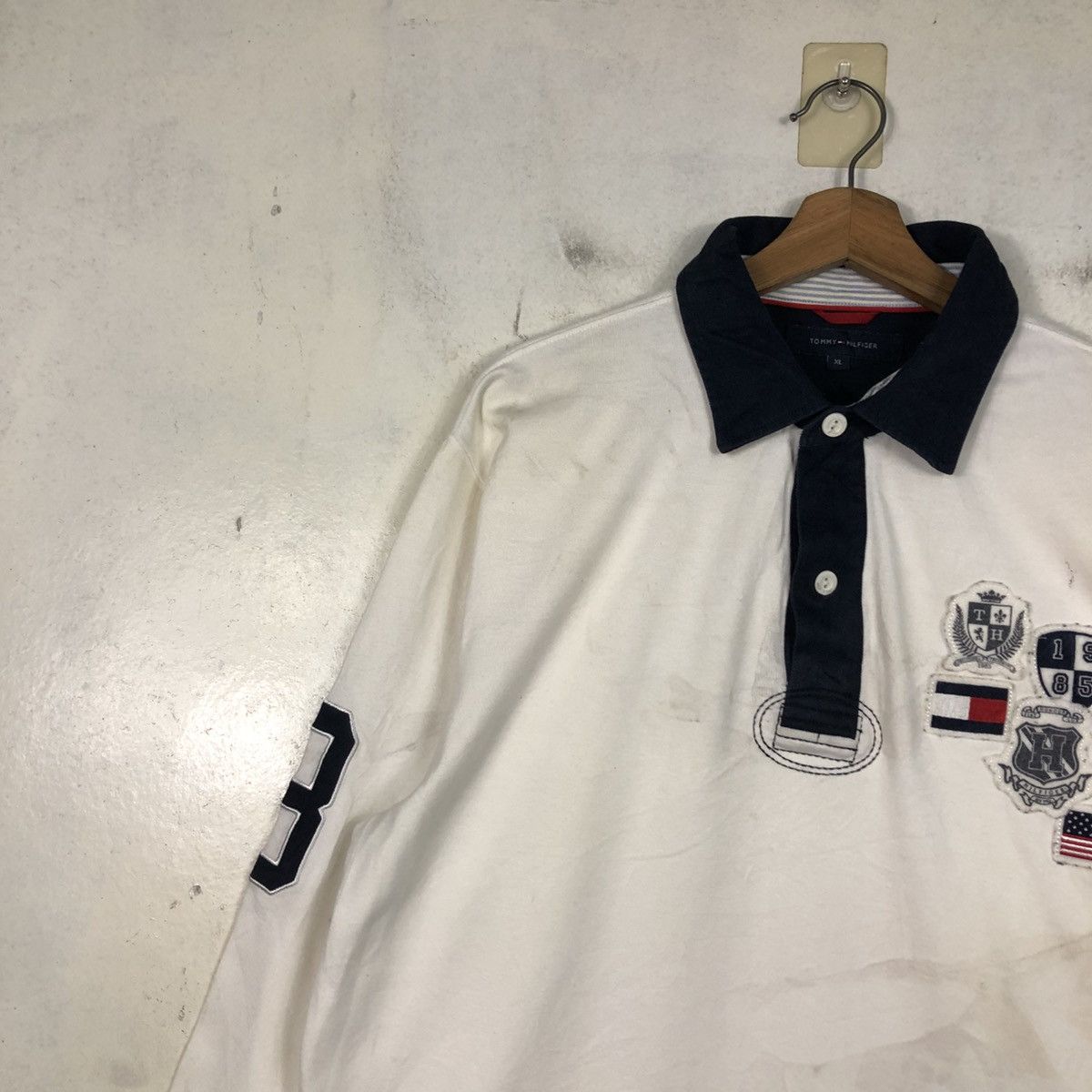 Japanese Brand 📌Vintage Collar Sweatshirt Tommy Hilfiger Big Logo Size US XL / EU 56 / 4 - 9 Thumbnail