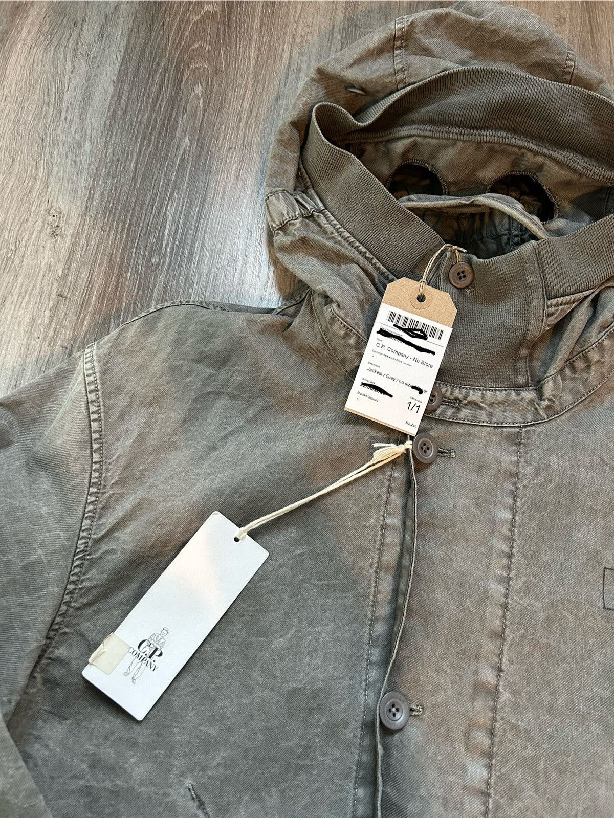 C.P. Company C.P. Company Logo Hooded Jacket in Gray rain jacket Size US L / EU 52-54 / 3 - 2 Thumbnail