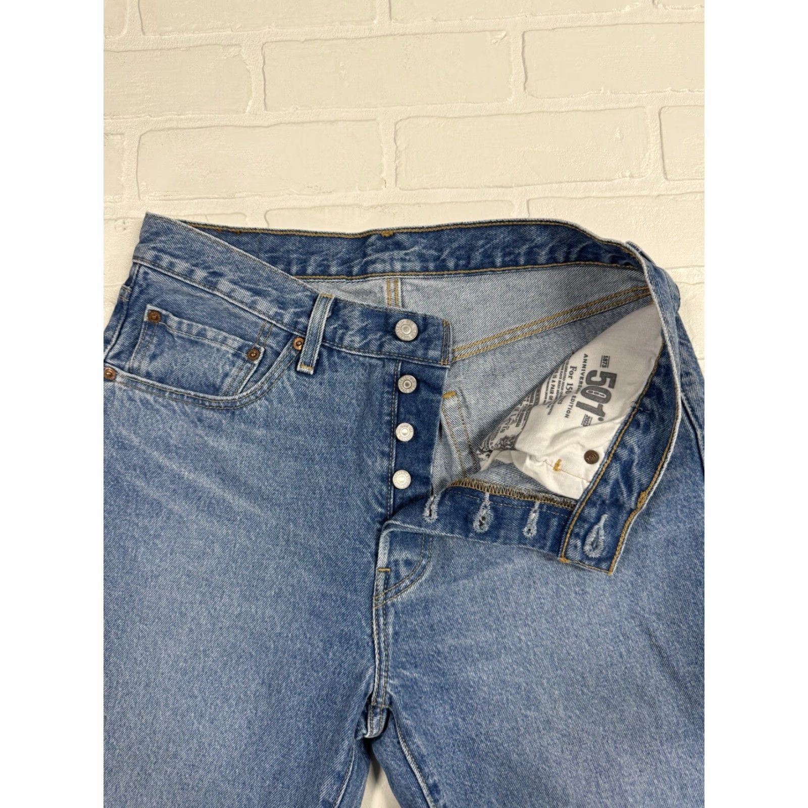 Levi's Levi’s 501 Jeans Womens 30x30 Straight Buttonfly Patch Heart 150th Anniversary Denim Dark Blue Jeans Size 30" / US 8 / IT 44 - 4 Thumbnail