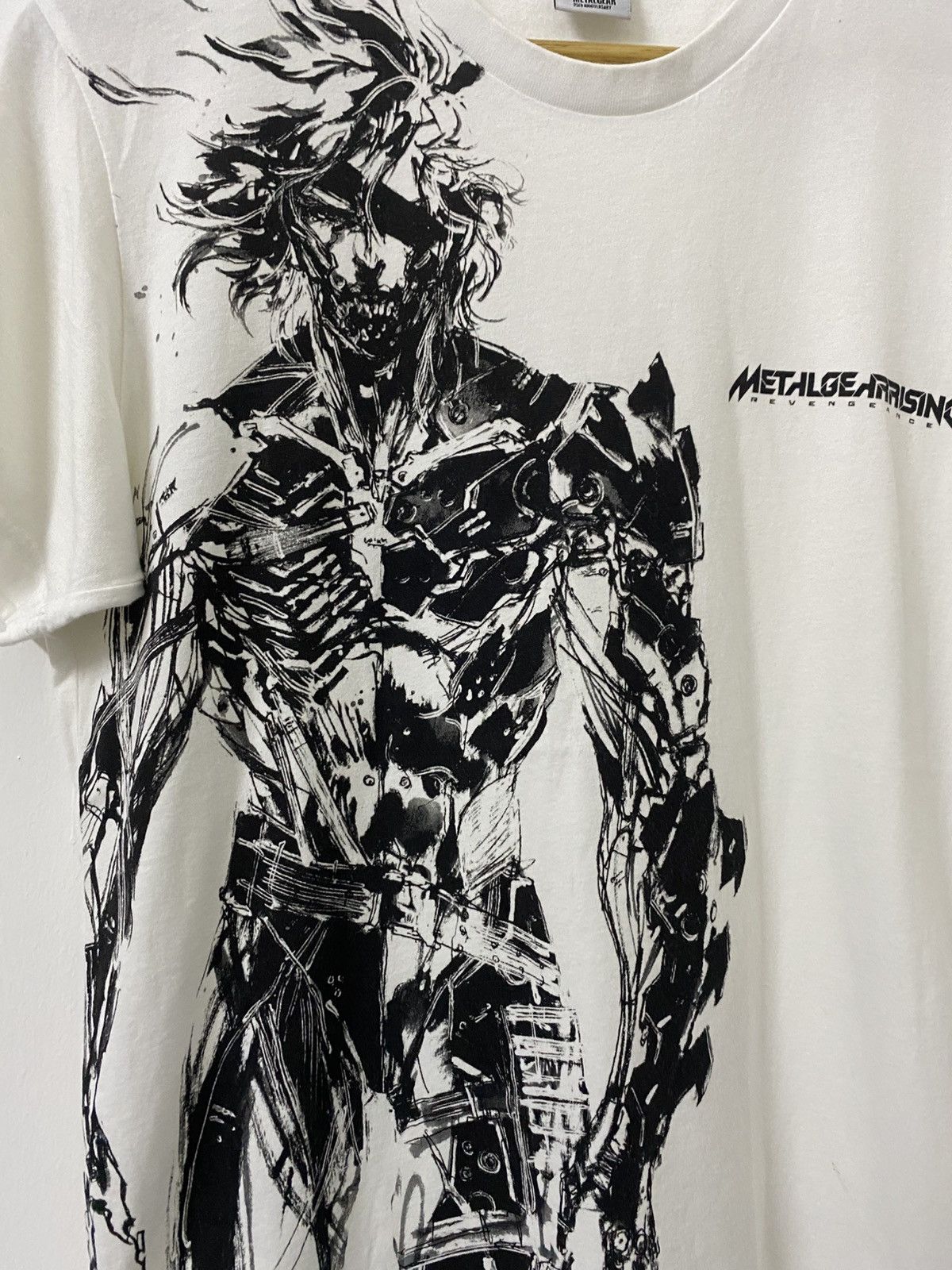 Playstation Metal Gear Rising Revengence Size US M / EU 48-50 / 2 - 2 Thumbnail