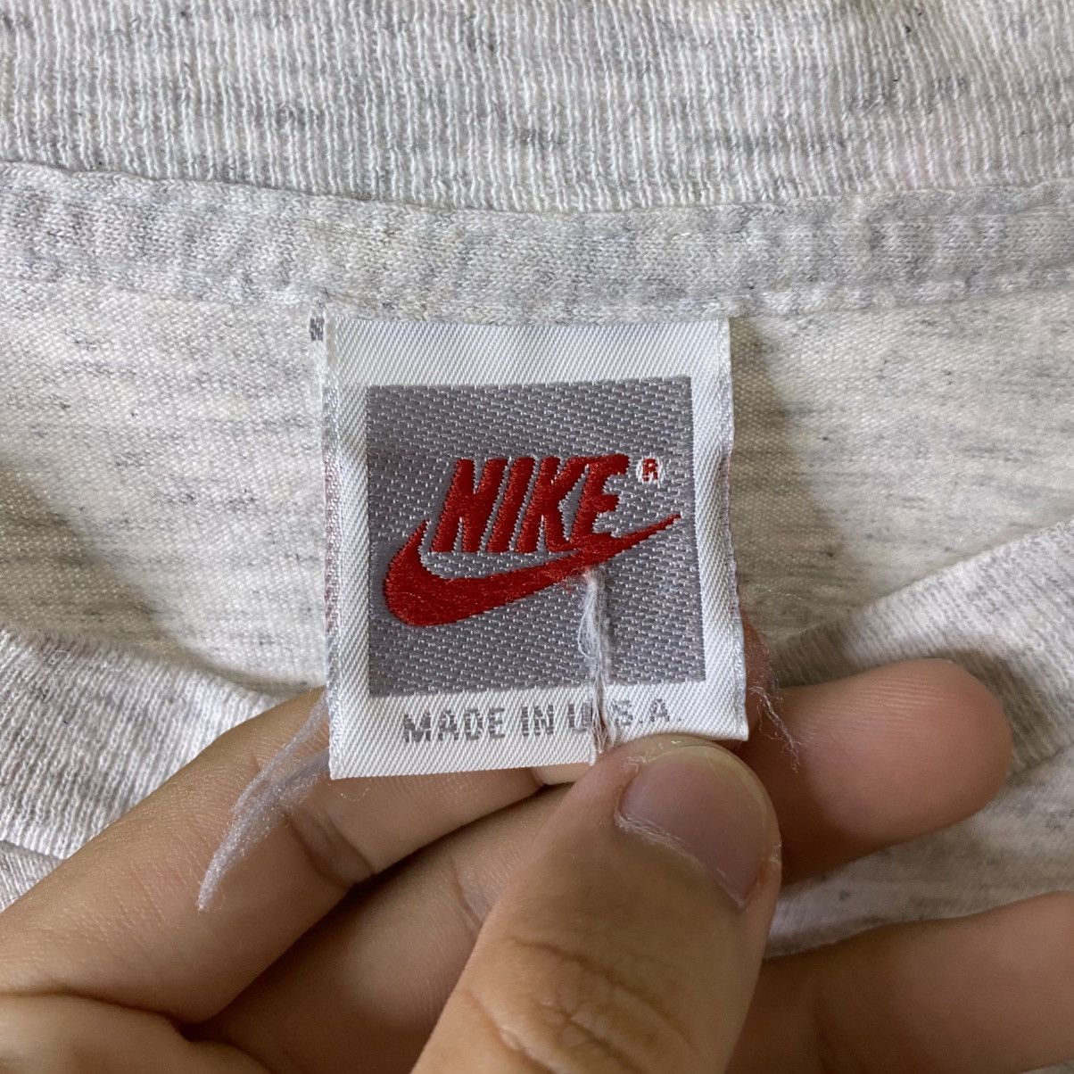 Nike Vintage 90s Nike Jordan Pippen Back 2 Back NBA T shirt Size US M / EU 48-50 / 2 - 5 Thumbnail
