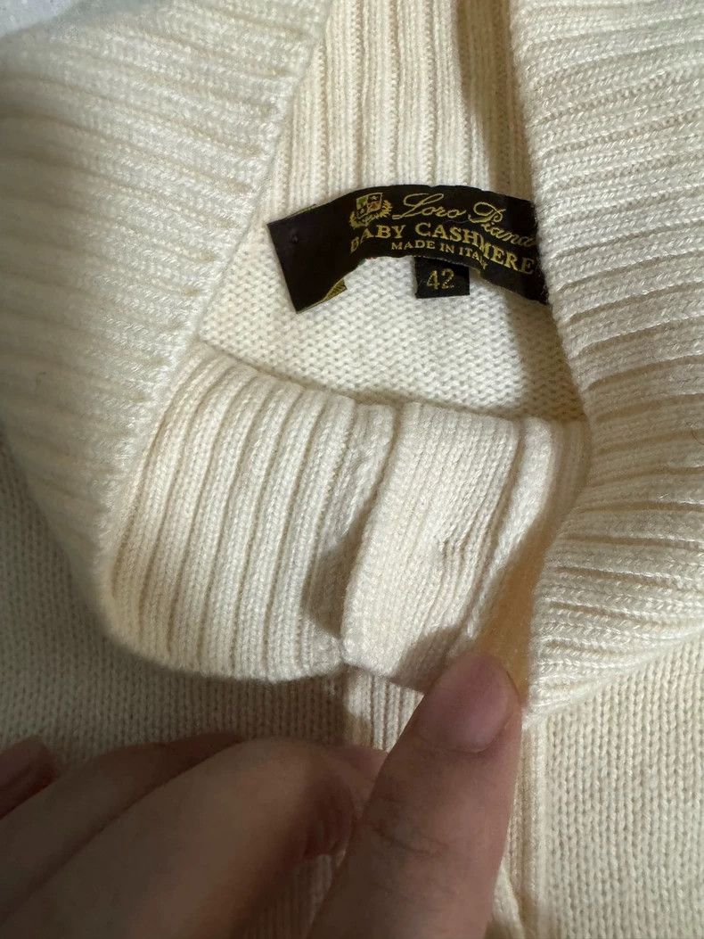 Loro Piana LORO PIANA A beige high collar sweater Size M / US 6-8 / IT 42-44 - 2 Thumbnail