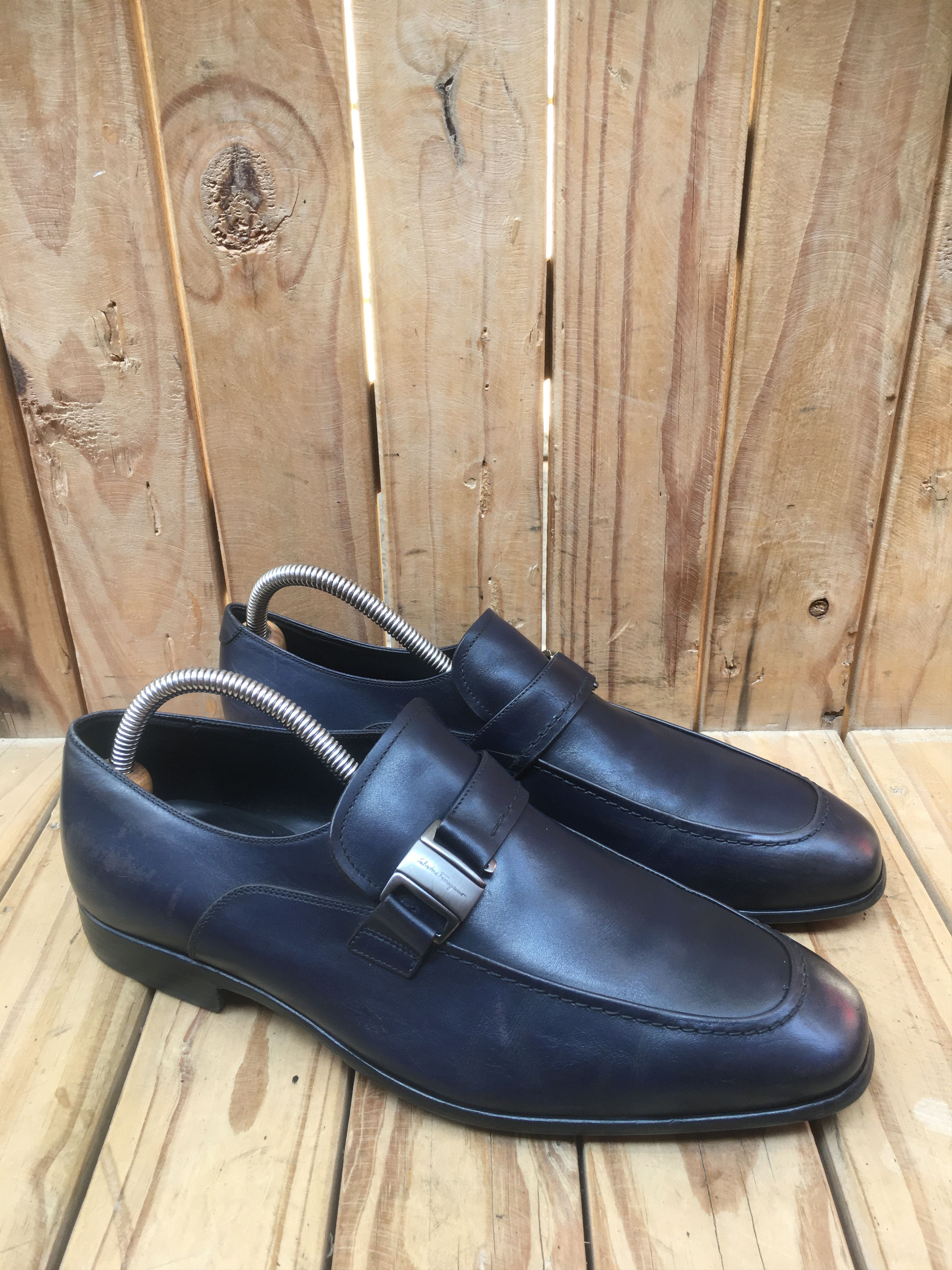 Salvatore Ferragamo Salvatore Ferragamo dark blue Leather shoes Sz USA 7.5 EEE Size US 7.5 / EU 40-41 - 5 Thumbnail