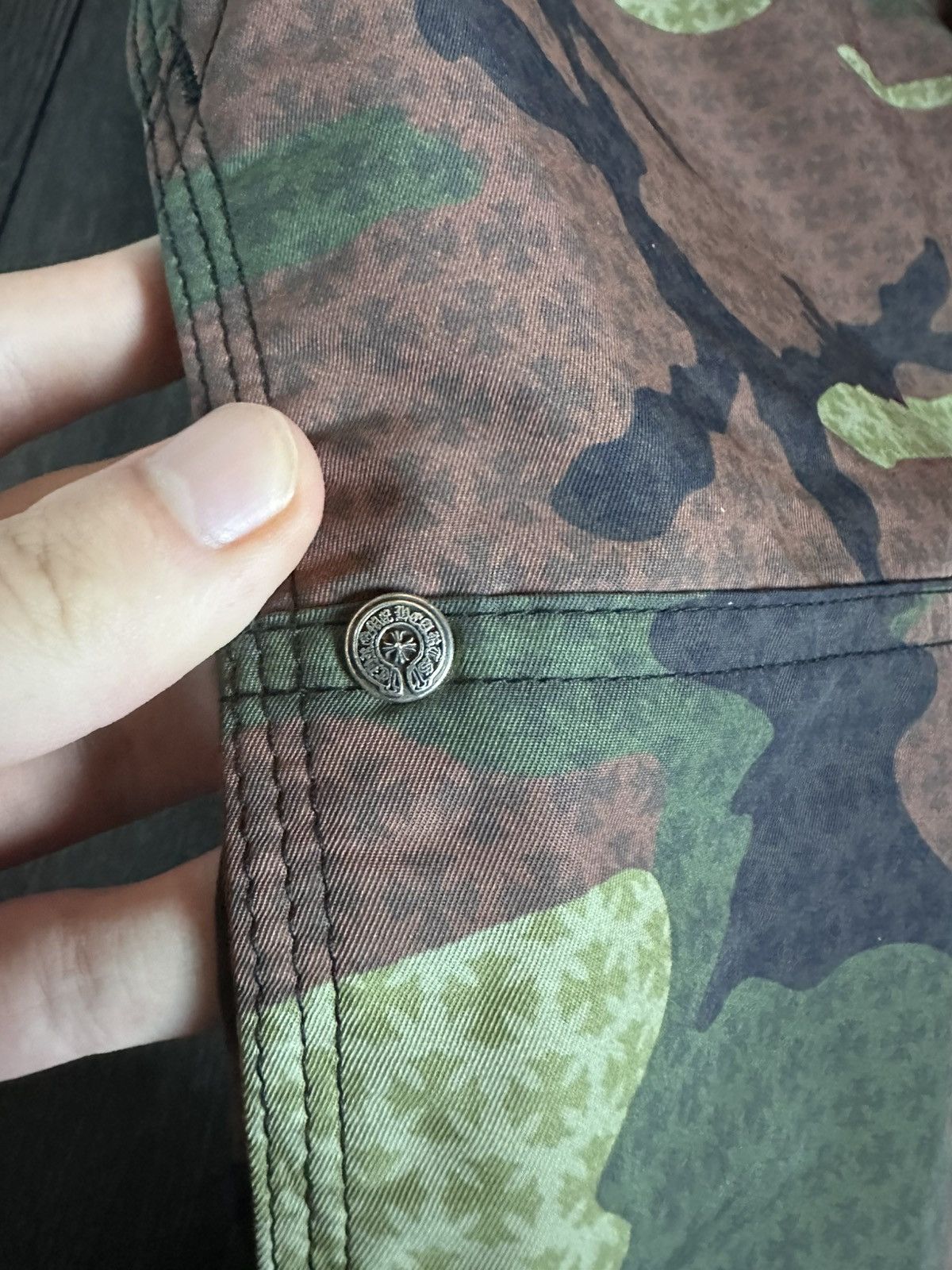 Chrome Hearts chrome hearts new camo monogram double knee carpenter pants Size US 33 - 6 Thumbnail