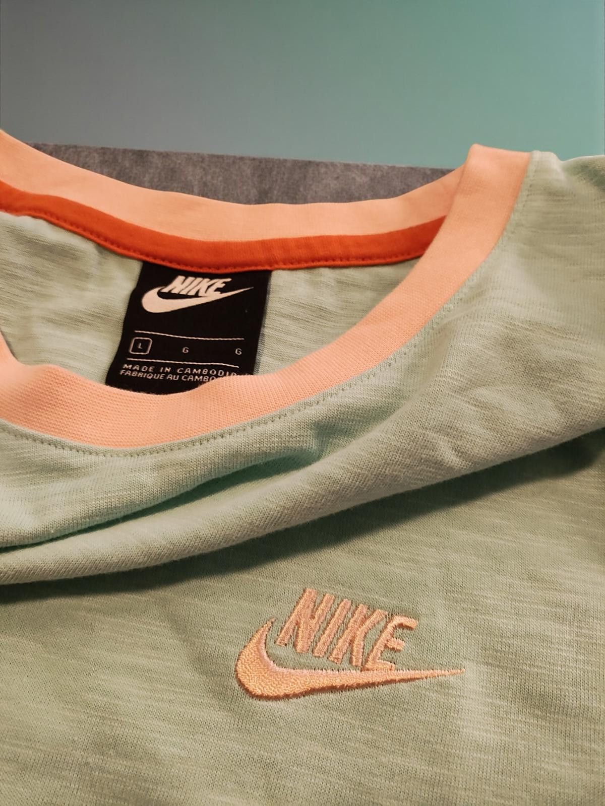 Nike Nike Casual Crew Neck Colorblock Shirt Size Large Size US L / EU 52-54 / 3 - 6 Thumbnail