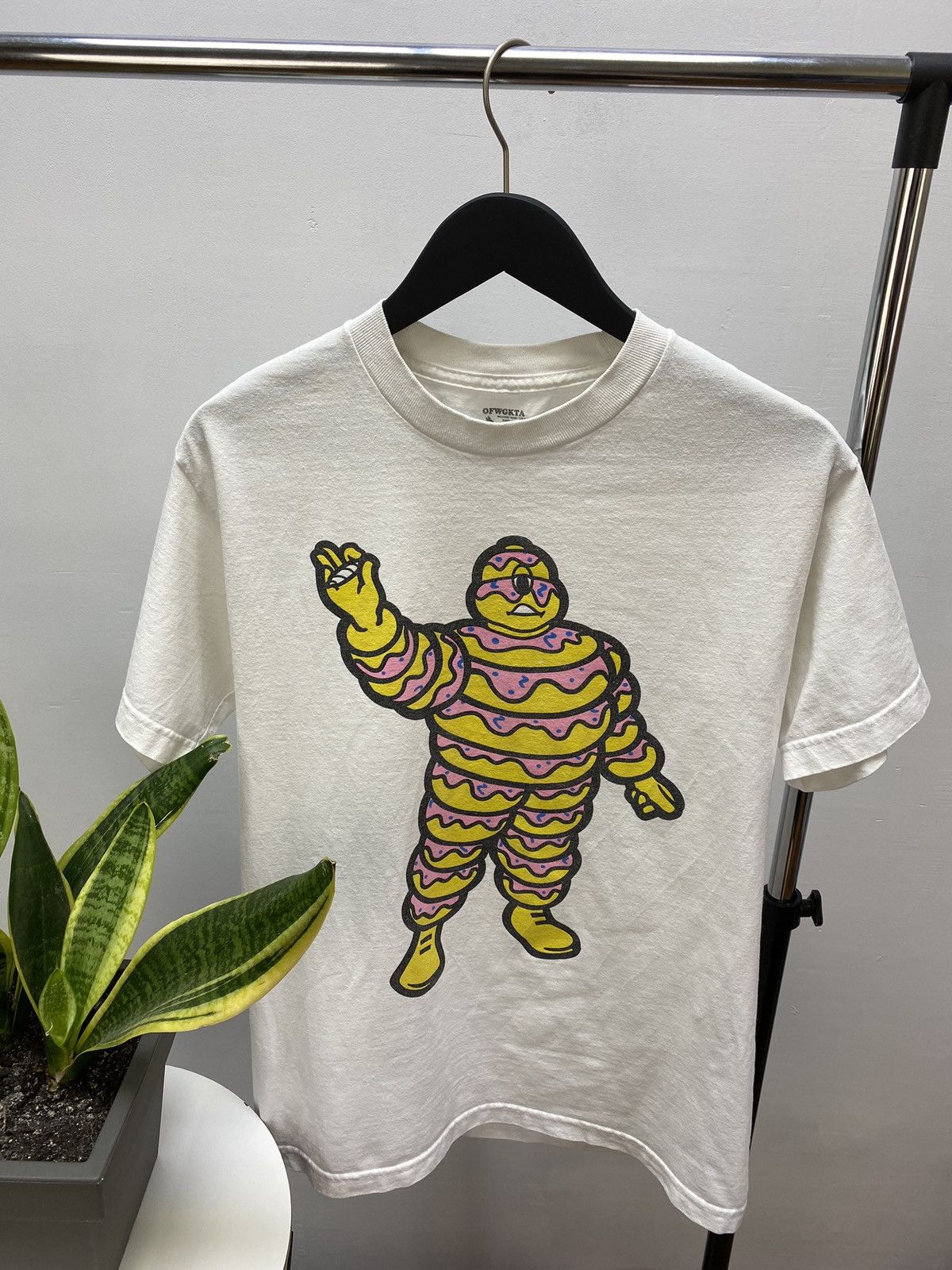 Golf Wang × Tyler The Creator OFWGKTA Golf Wang Donut Man Tyler The Creator Odd Future Size US M / EU 48-50 / 2 - 4 Thumbnail