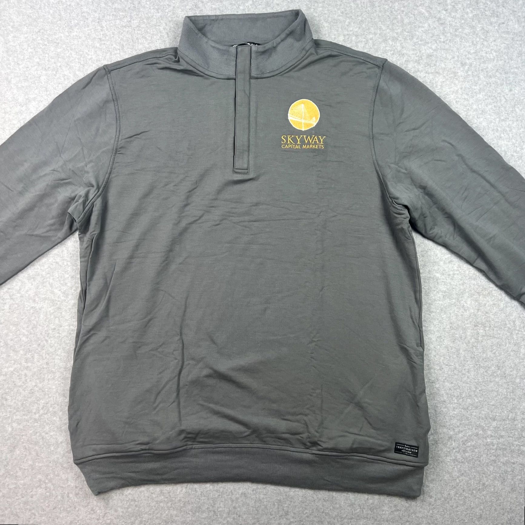 TravisMathew TravisMathew Pullover Mens XL Gray Quarter Zip Logo Embroidered Golf Sweatshirt Business Casual Size US XL / EU 56 / 4 - 4 Thumbnail