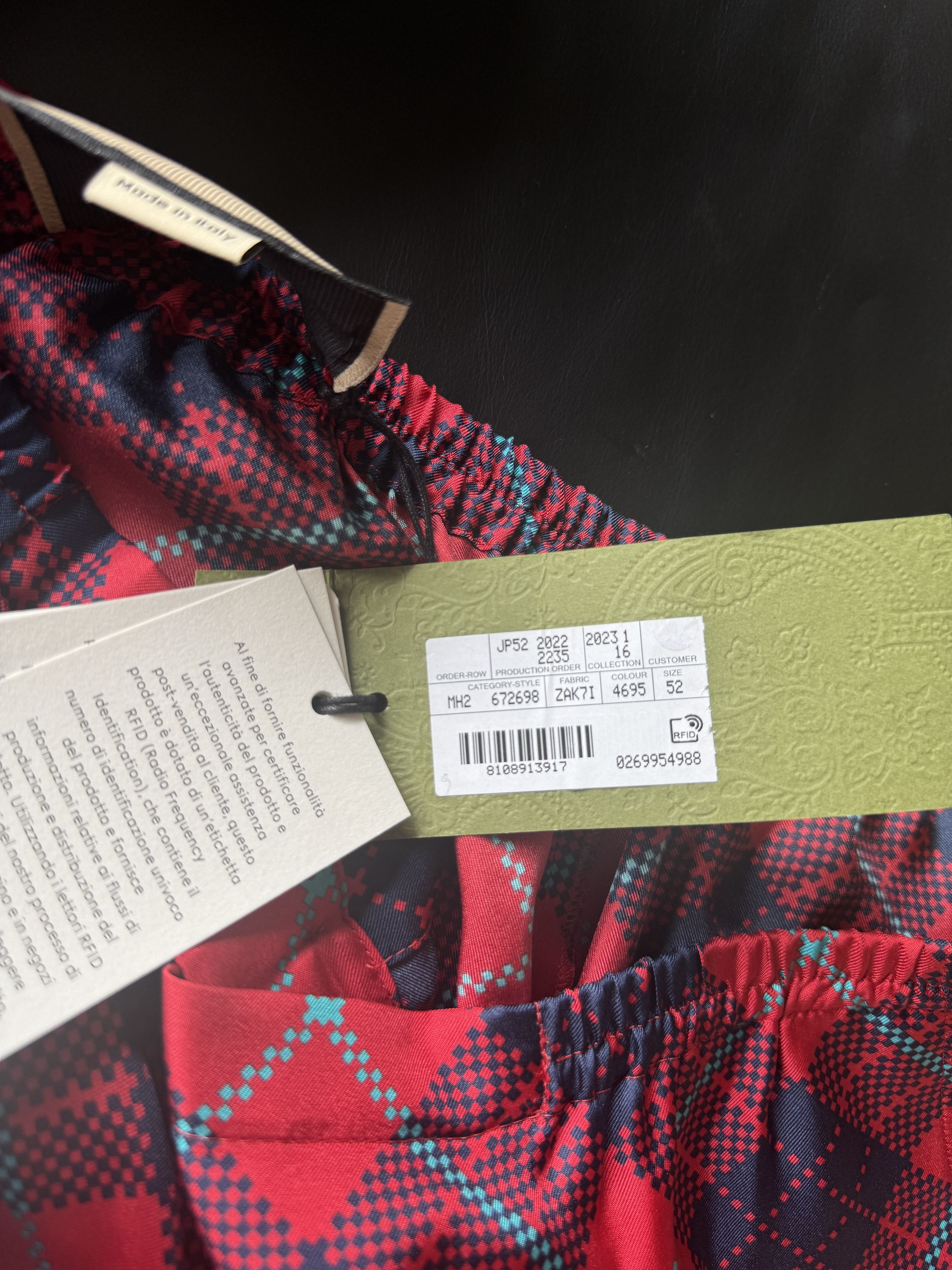 Gucci Checkered Silk Shorts with Blue Hem Size US 34 / EU 50 - 14 Thumbnail
