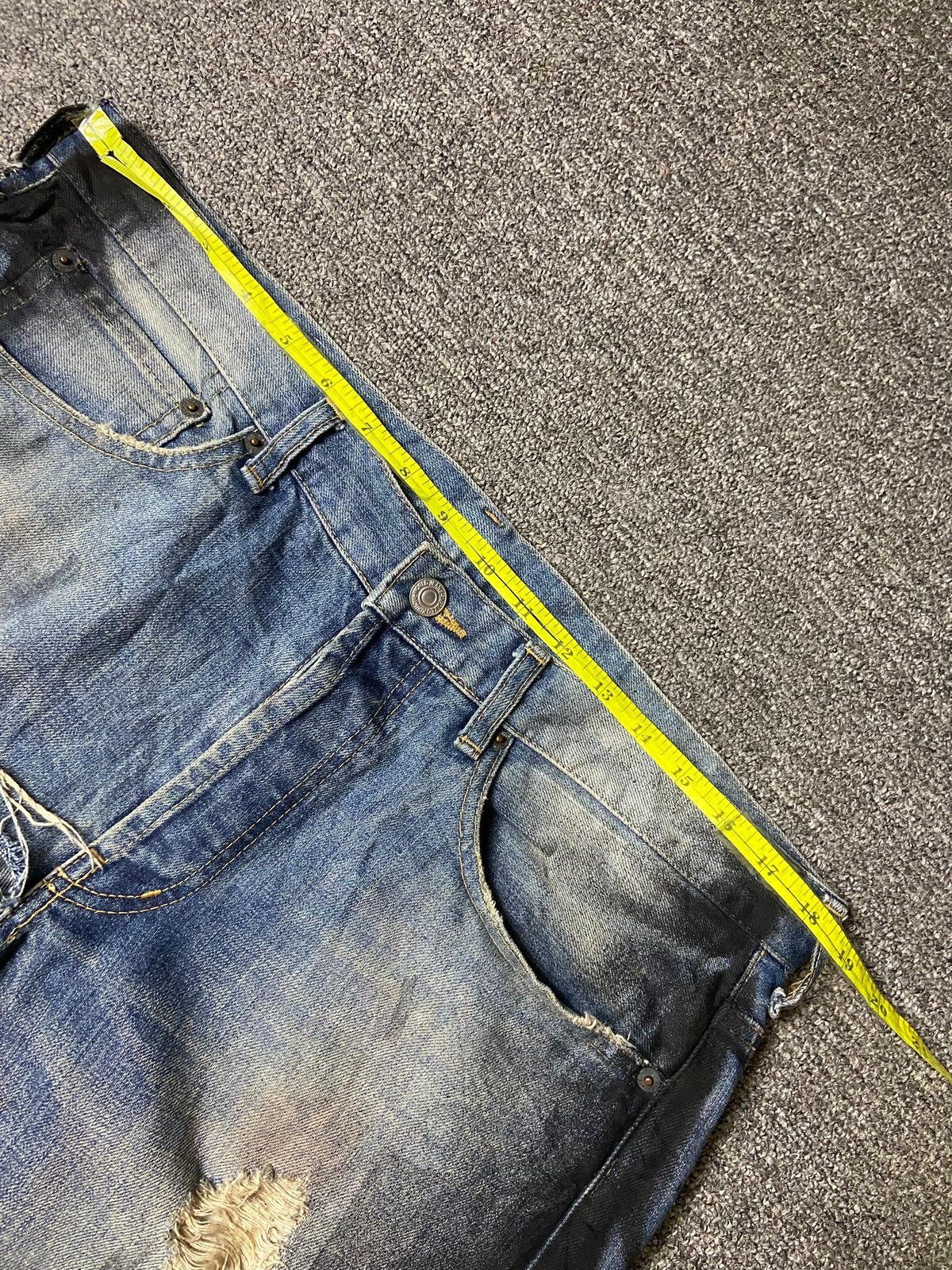 Takeo Kikuchi × Vintage Vintage Takeo Kikuchi Selvedge Ripped Jeans (123) Size US 37 - 6 Thumbnail