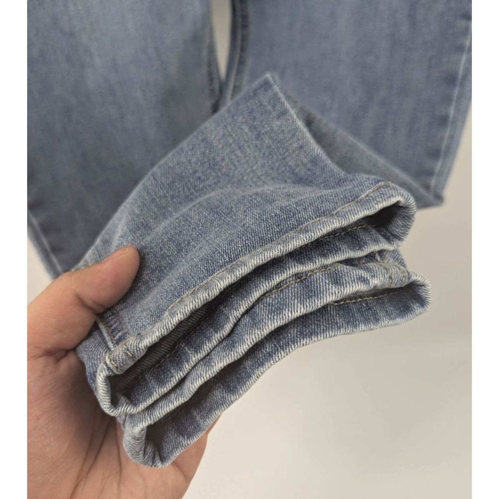 Vintage Democracy Jeans Ankle 8 Womens Medium Wash Blue Pop 5-Pocket Denim AB Technology Slim Stretch Regular Waist Mid Rise Shirts? Size 30" / US 8 / IT 44 - 3 Thumbnail