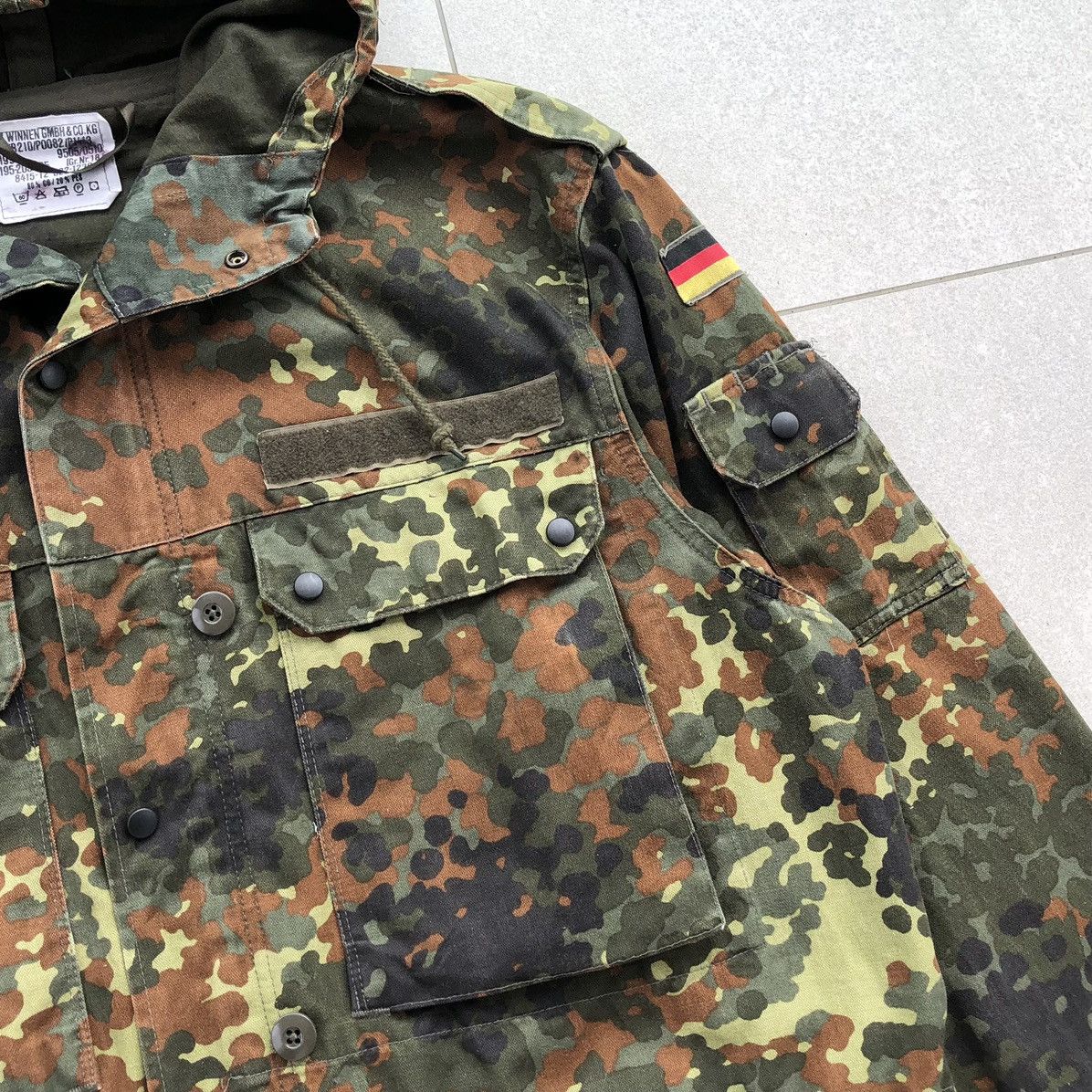 Vintage Vintage 1994 German Army Field Parka Military Jacket Size US L / EU 52-54 / 3 - 6 Thumbnail