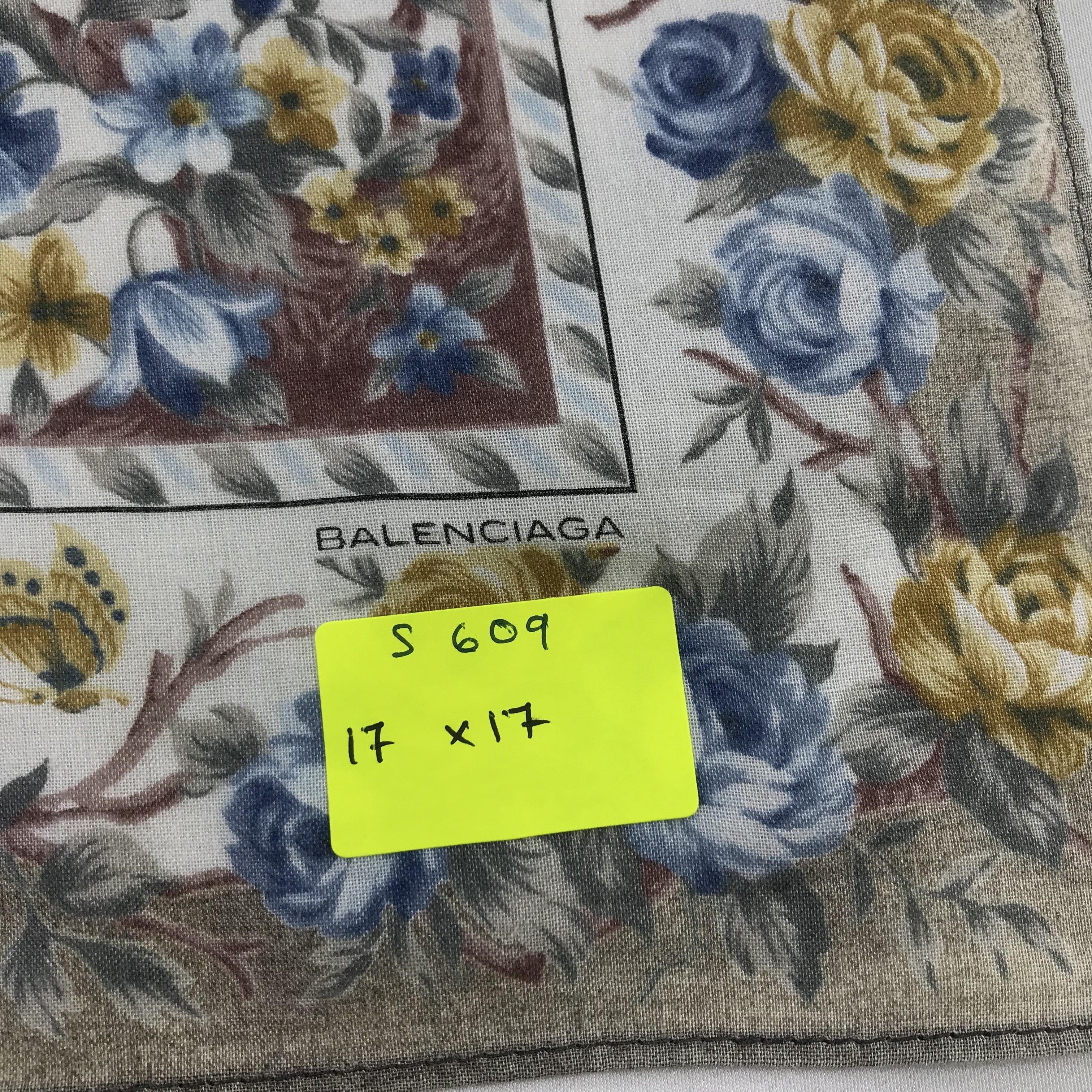 Vintage Vintage Balenciaga Bandana / Handkerchief /Neckerchief -S609 Size ONE SIZE - 5 Thumbnail