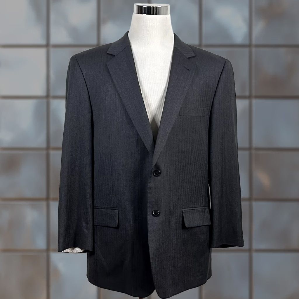 Jos. A. Bank Jos A Bank 46R Sport Coat 100% Wool Gray Herringbone Two-Button Lined Vented Size US XS / EU 42 / 0 - 1 Thumbnail