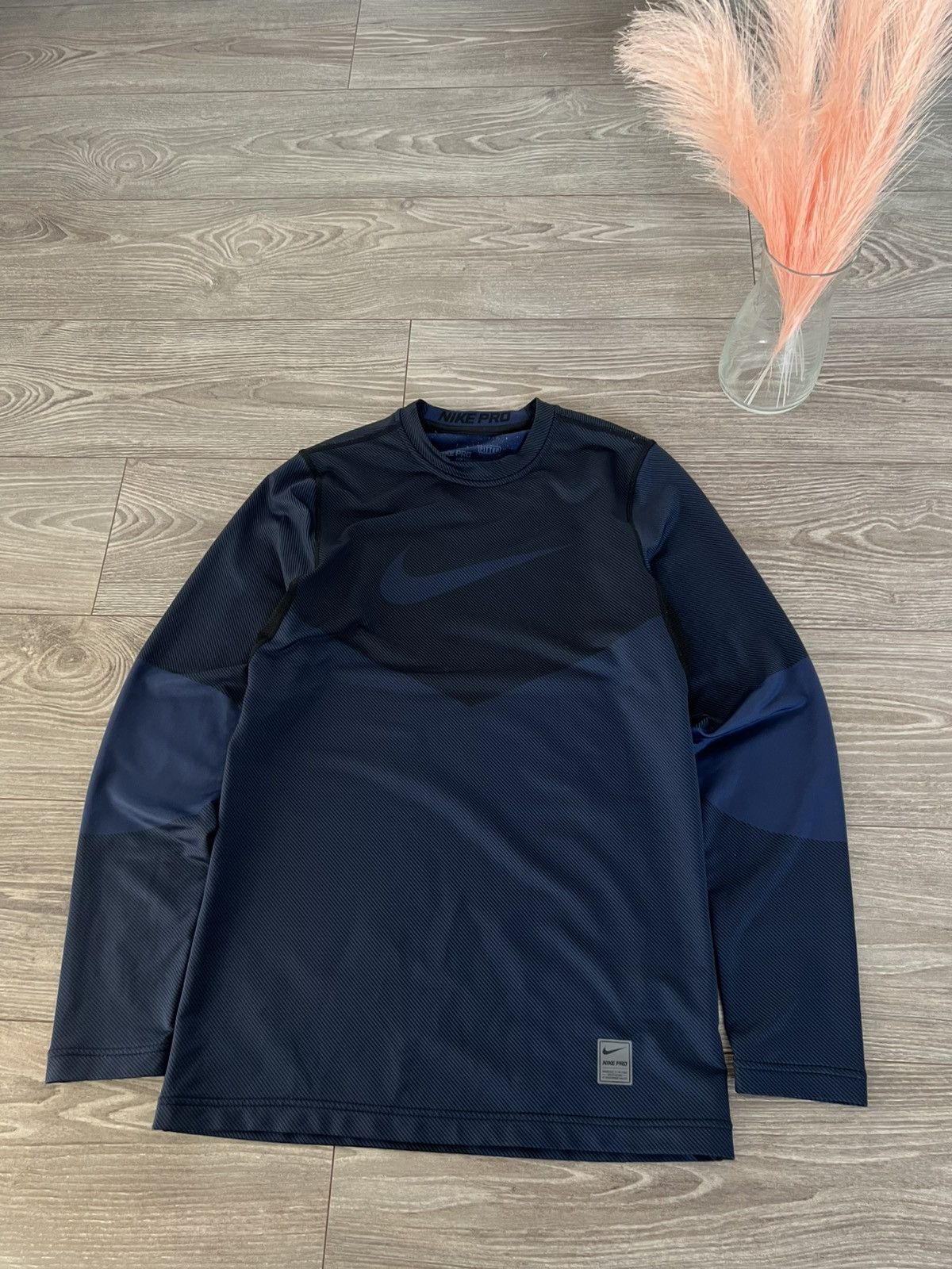 Designer × Nike ‼️Nike Pro Combat Thermo ball Gym Style Straight Long Sleeve‼️ Size US S / EU 44-46 / 1 - 5 Thumbnail