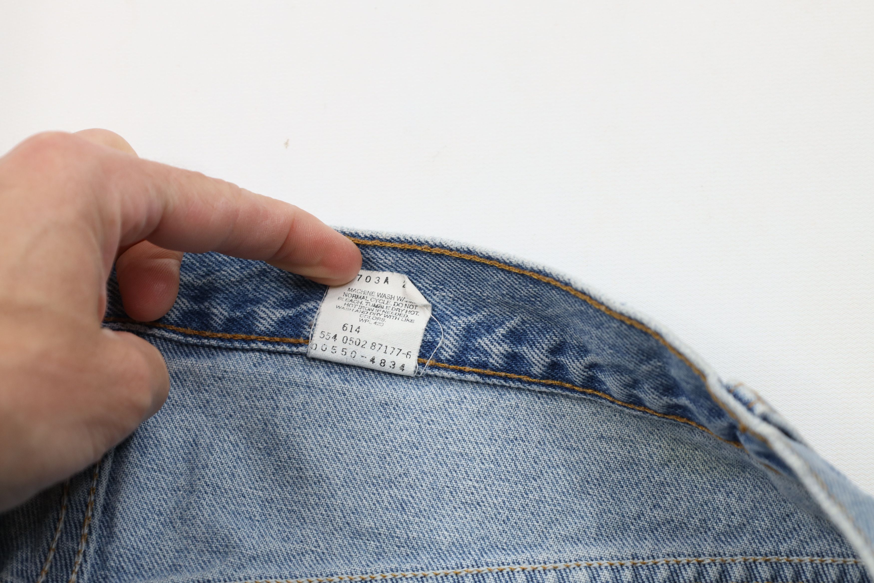 Levi's Vintage Y2K 2002 Levis 550 Relaxed Fit Denim Jeans Blue USA Size US 42 / EU 58 - 10 Thumbnail