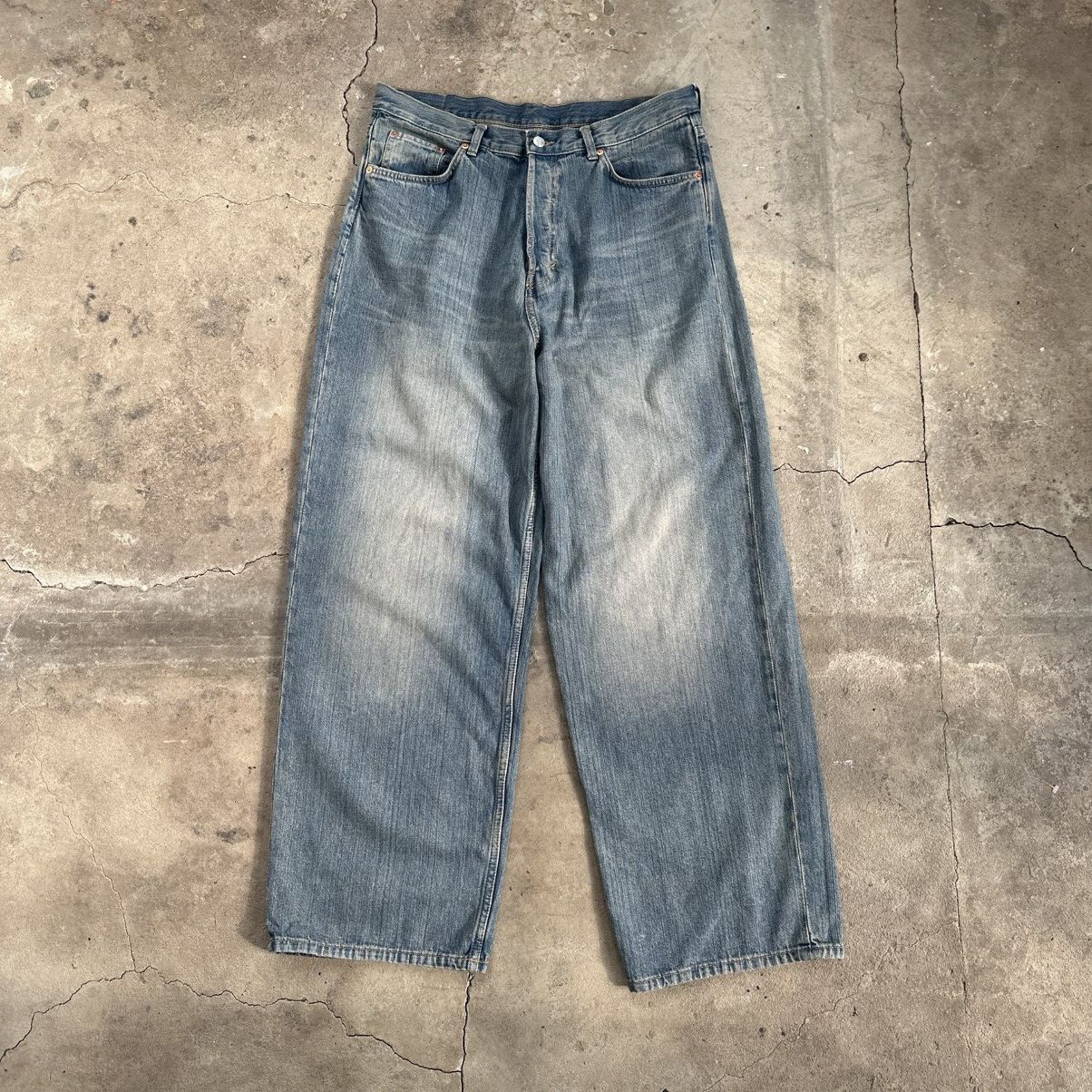 Weekday Weekday Astro loose baggy Jeans Size US 34 / EU 50 - 1 Thumbnail