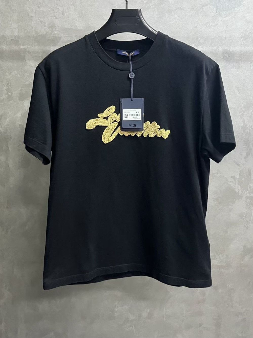 Louis Vuitton Louis Vuitton Script Logo T-Shirt Size L Size US L / EU 52-54 / 3 - 1 Thumbnail
