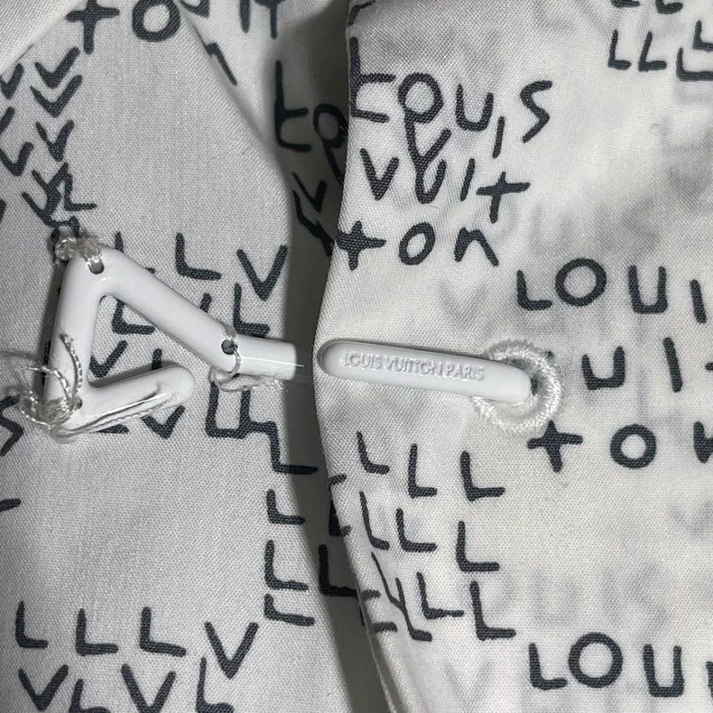 Louis Vuitton Louis Vuitton Full print shirt 2501-Nextarrow Size US M / EU 48-50 / 2 - 4 Thumbnail