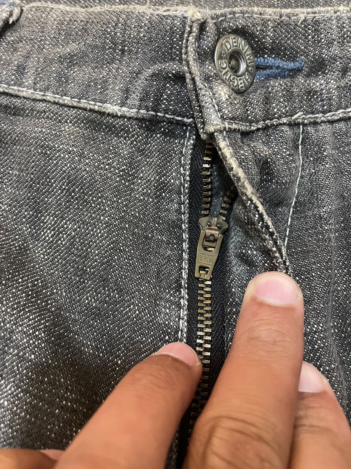 Japanese Brand × MasterPiece 🔥Rare🔥Masterpiece Denim Jeans Made in Japan Baggy Jeans Size US 37 - 9 Thumbnail