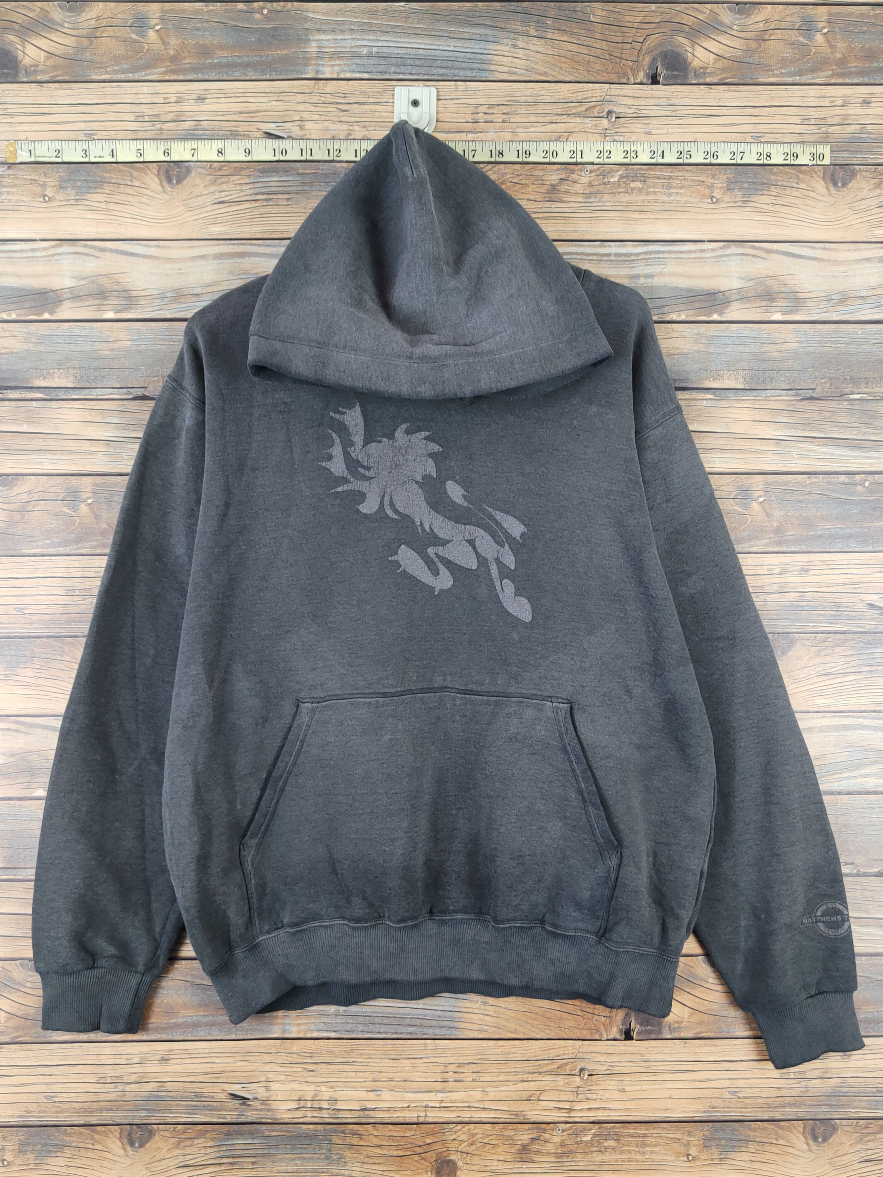 Japanese Brand Matthews Trick Black Faded Hoodie Sweatshirts #W965 Size US M / EU 48-50 / 2 - 1 Thumbnail