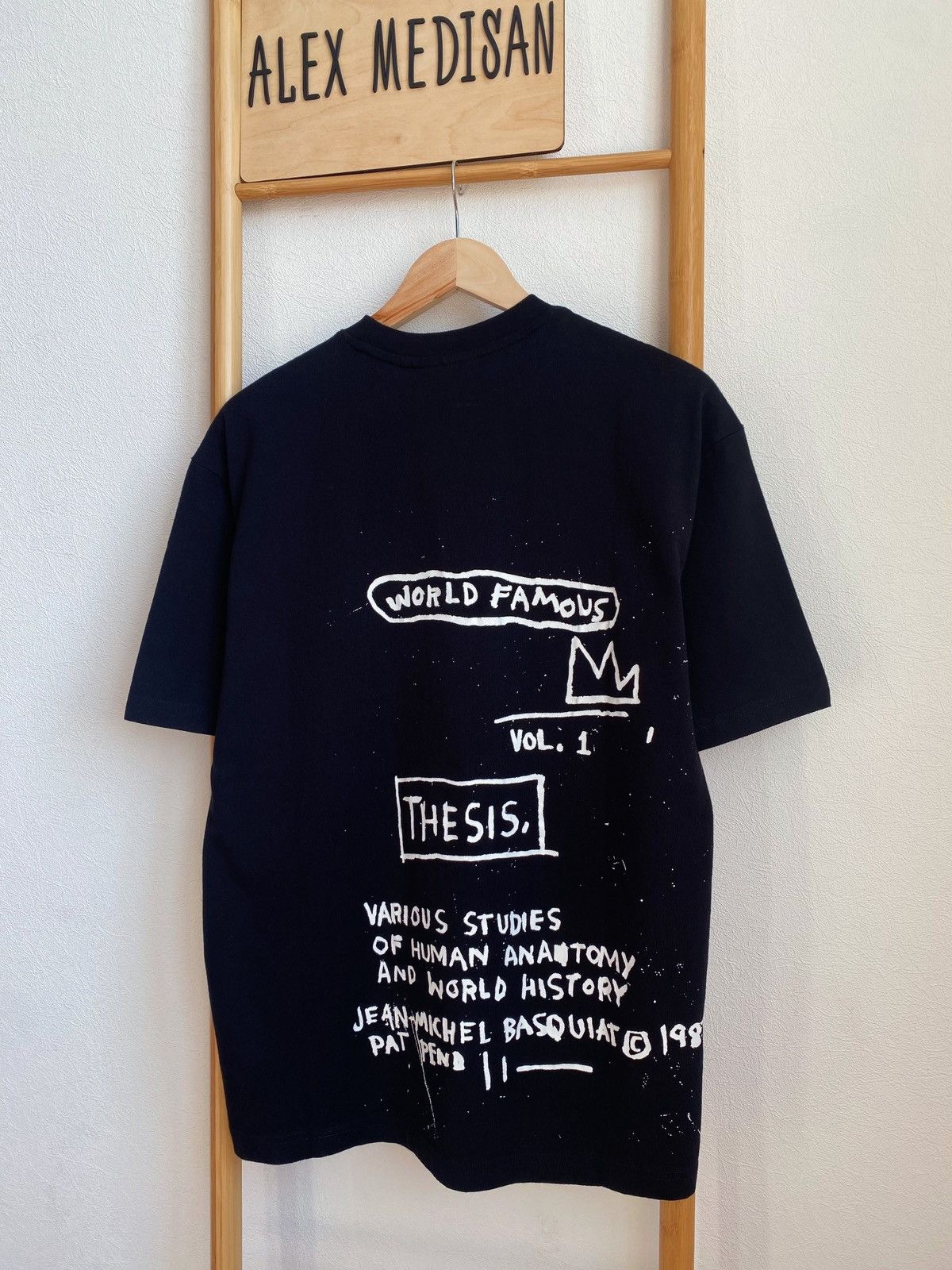 H&M × Jean-Michel Basquiat × Who Decides War WHO DECIDES WAR x BASQUIAT x H&M RELAXED FIT COTTON T-SHIRT Size US S / EU 44-46 / 1 - 15 Thumbnail