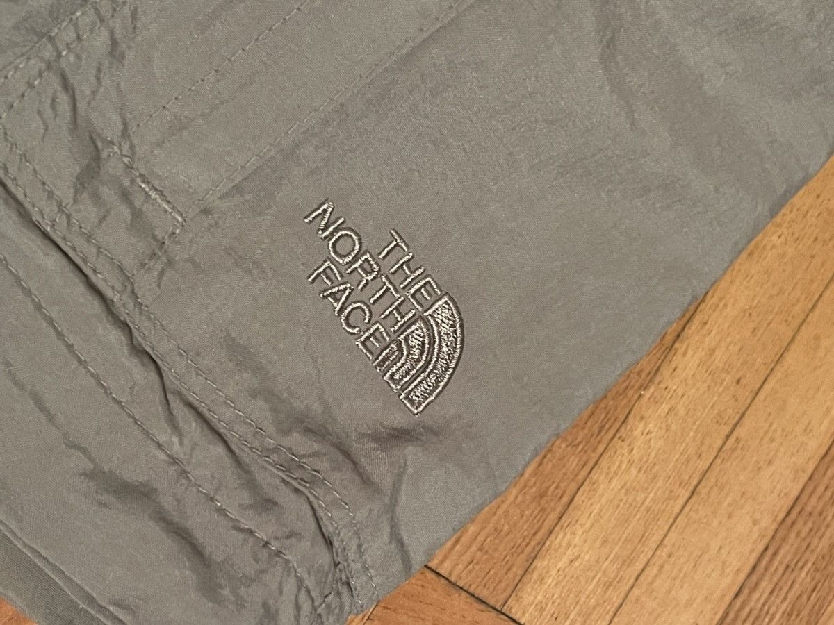 The North Face × Vintage vintage The North Face pants Size 26" / US 2 / IT 38 - 4 Thumbnail