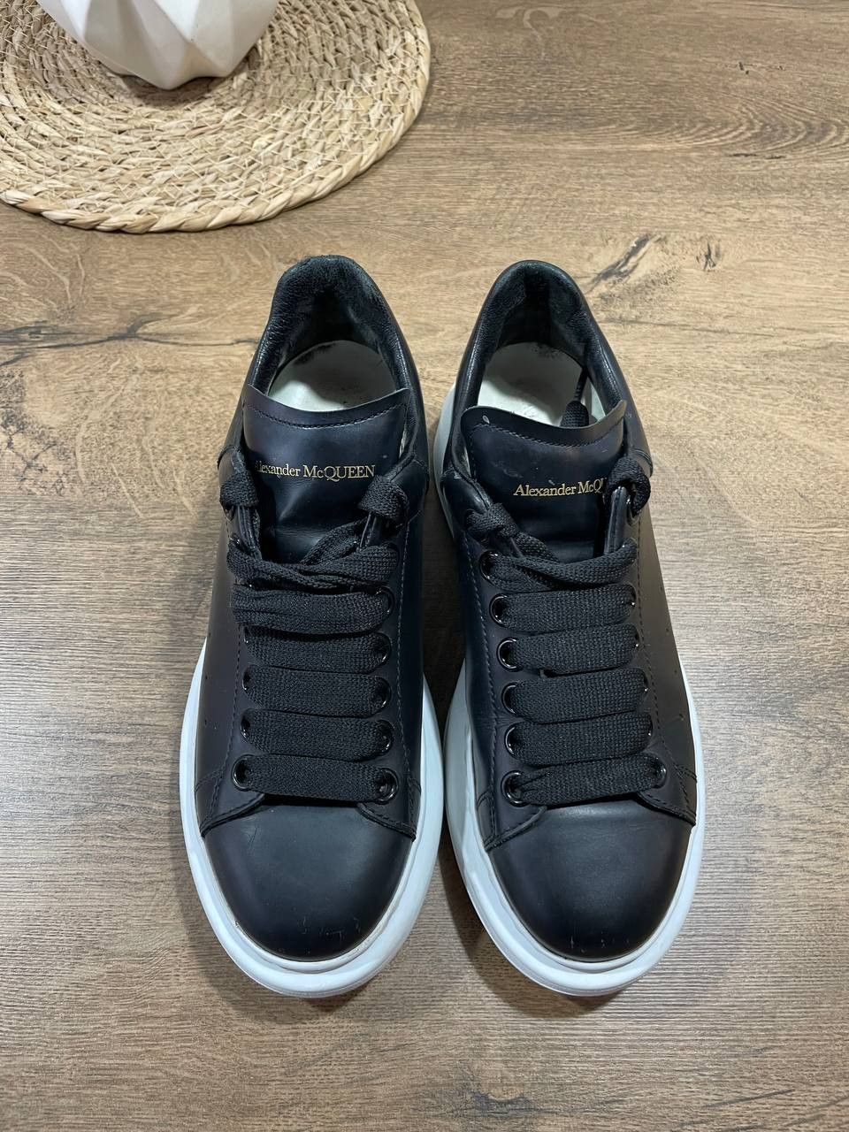 Alexander McQueen Alexander McQueen Oversized Sneakers Size 36 Size US 6 / IT 36 - 2 Thumbnail