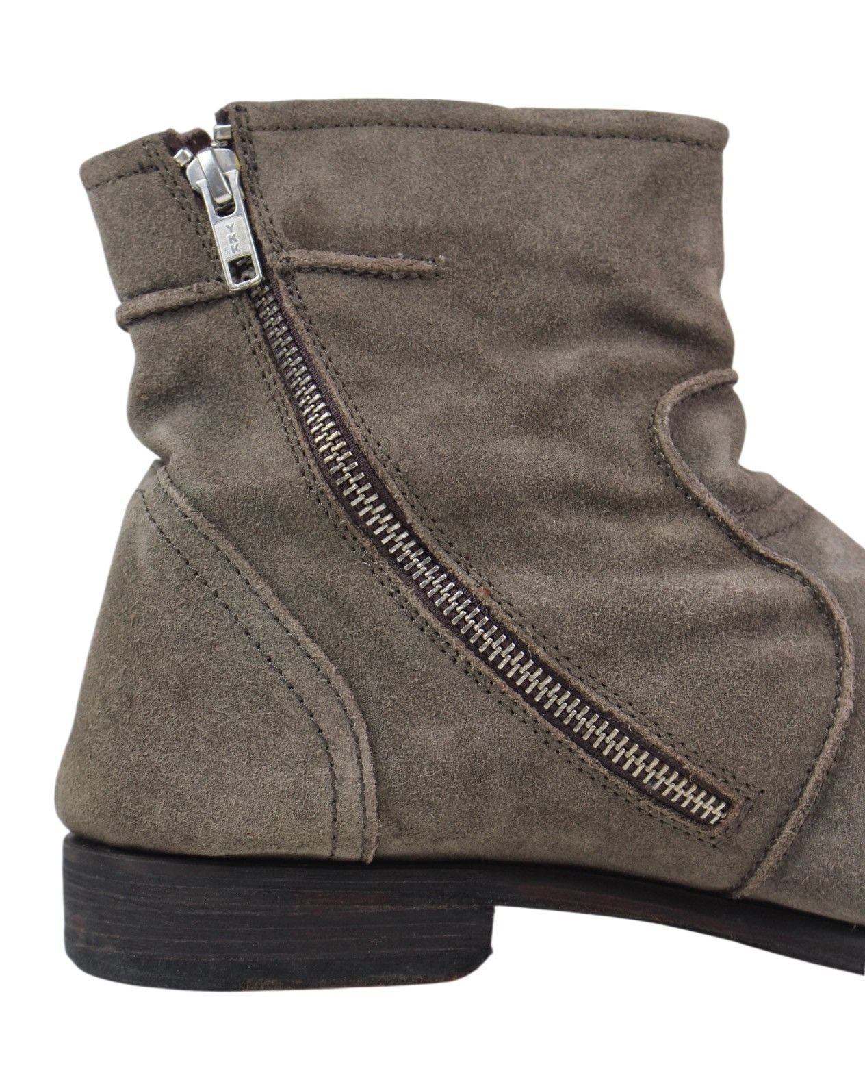 If Six Was Nine 2000S BLACKSTONE CARIBOU SUEDE CAP-TOE ZIP BOOTS Size US 11 / EU 44 - 8 Thumbnail
