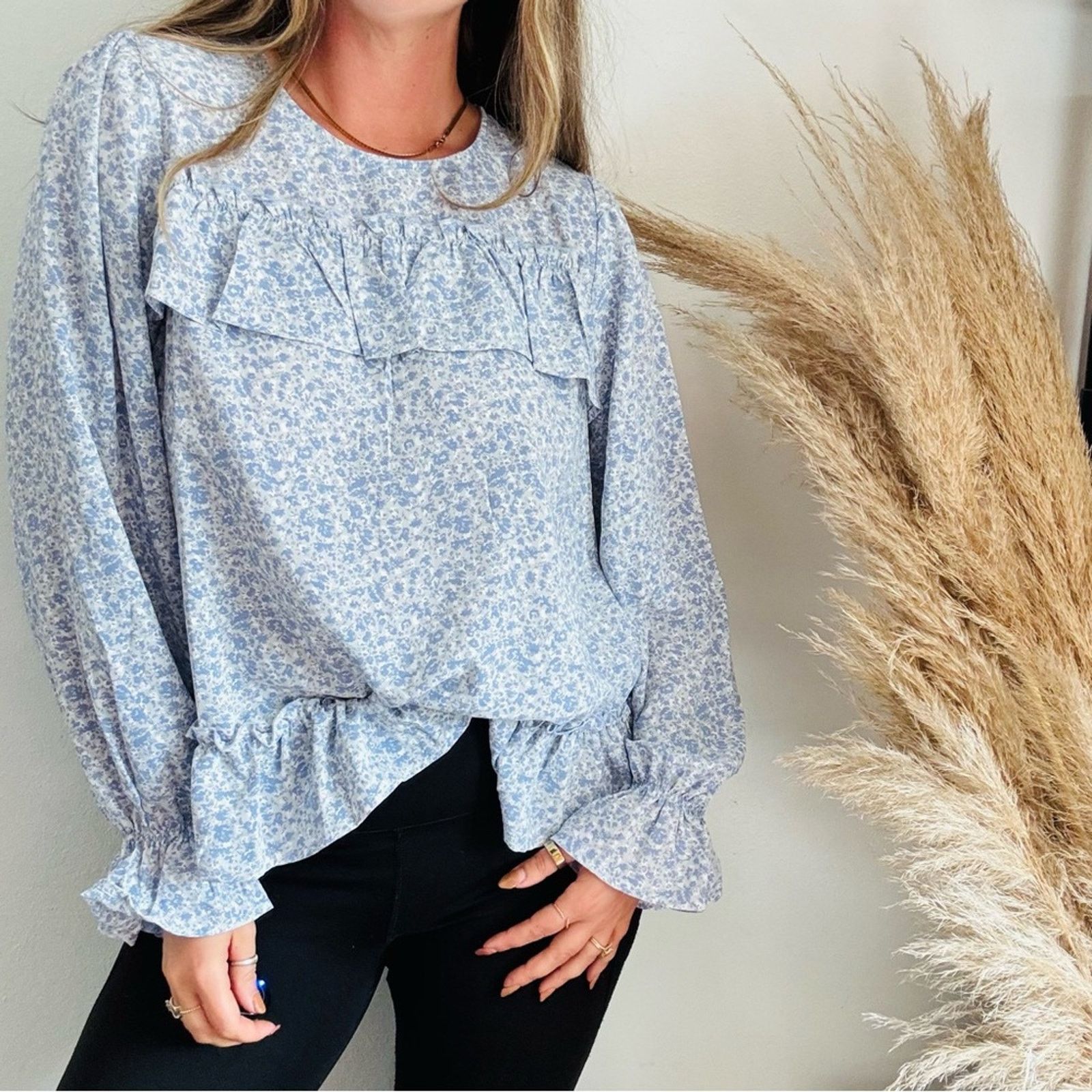 Nordstrom NEW Lavender Blue White Floral Ruffle $88 Blouse Shirt Top Size L / US 10 / IT 46 - 6 Thumbnail