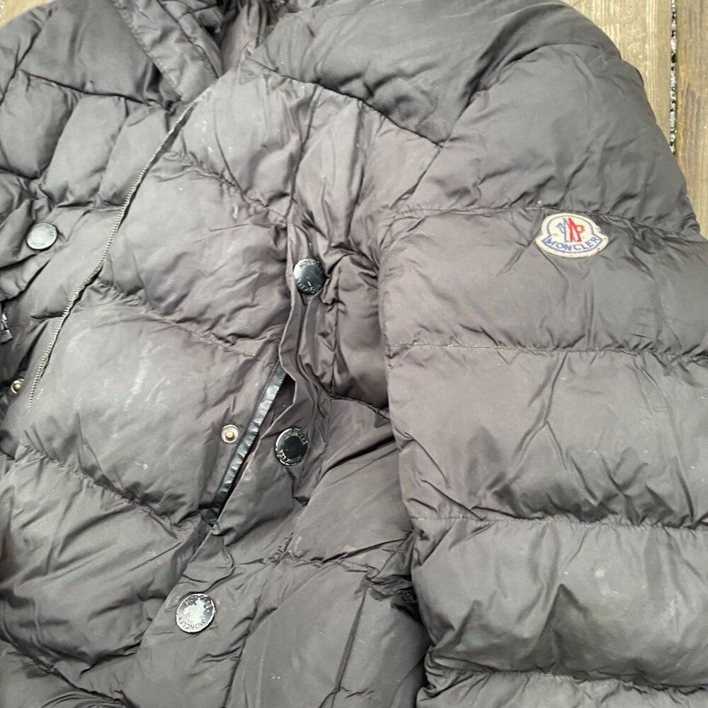 Moncler Vintage Moncler Grenoble Down Puffer Jacket Large Black WOR Size US L / EU 52-54 / 3 - 3 Thumbnail
