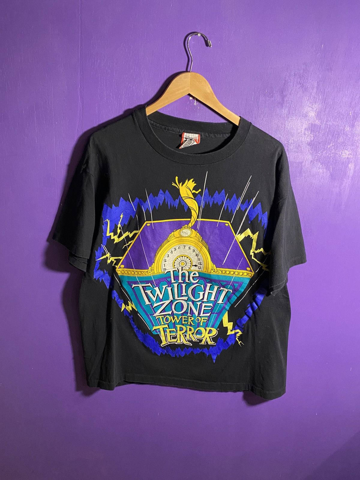 Disney Vintage 90s Disney twilight zone tower of terror t-shirt Size US XL / EU 56 / 4 - 1 Thumbnail