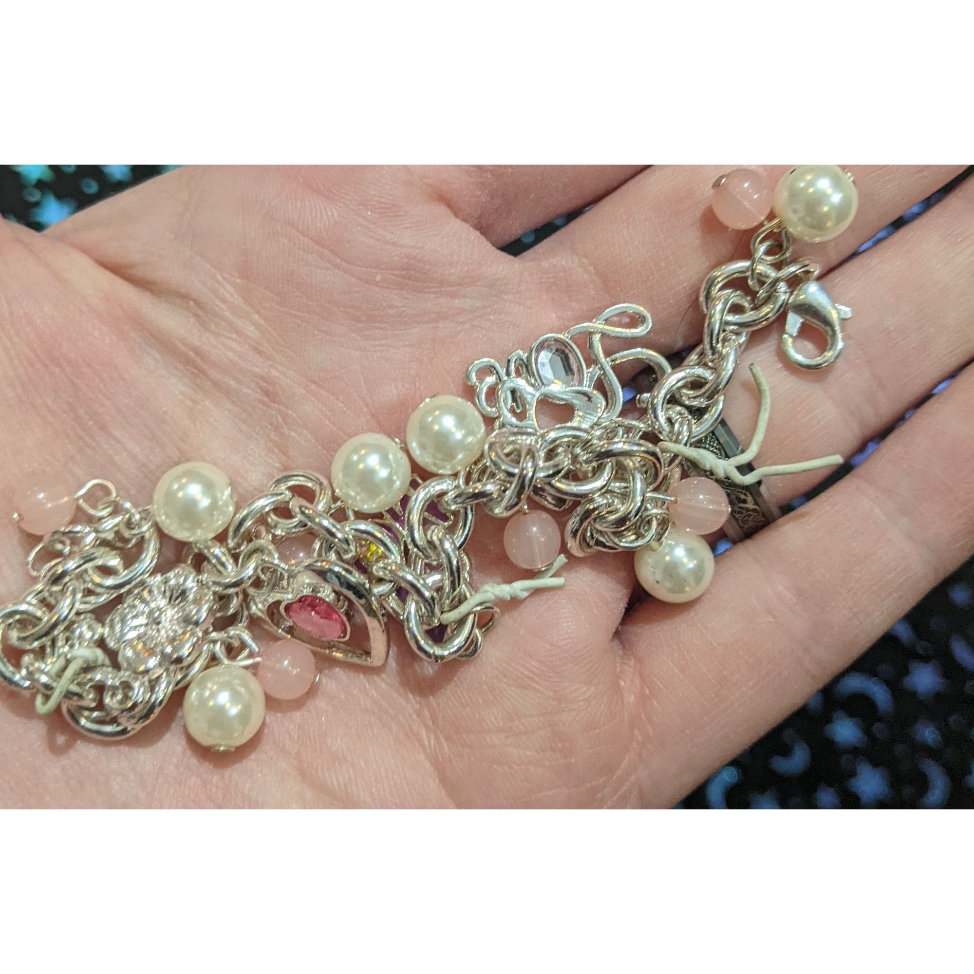 Other Number One Mom Mother's Day Charm Bracelet Size ONE SIZE - 3 Thumbnail