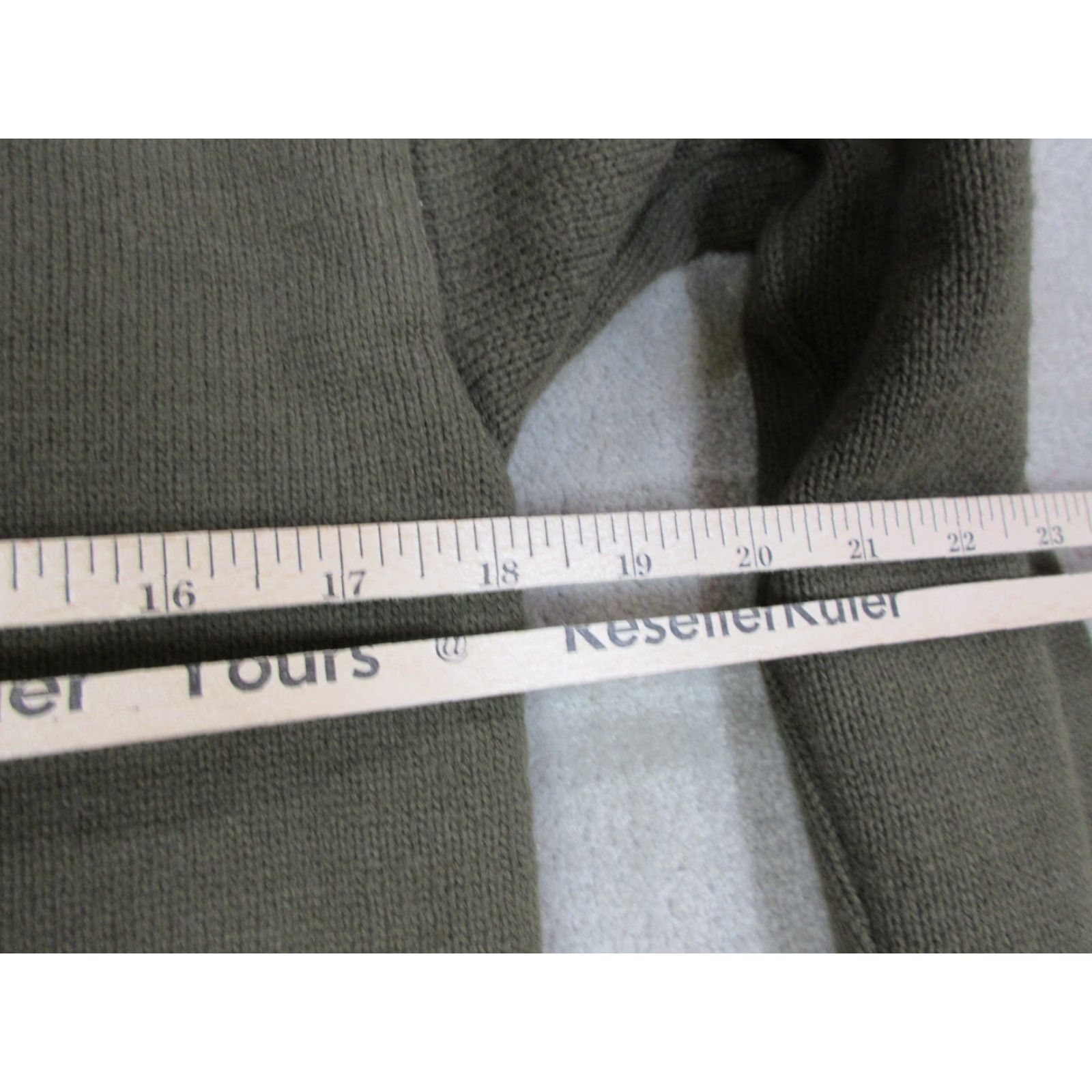 Vintage Military Mens Sweater Pullover Knit Mock Neck Long Sleeve Workwear Army Brown Acrylic Size M Vintage? No. Size US M / EU 48-50 / 2 - 4 Thumbnail