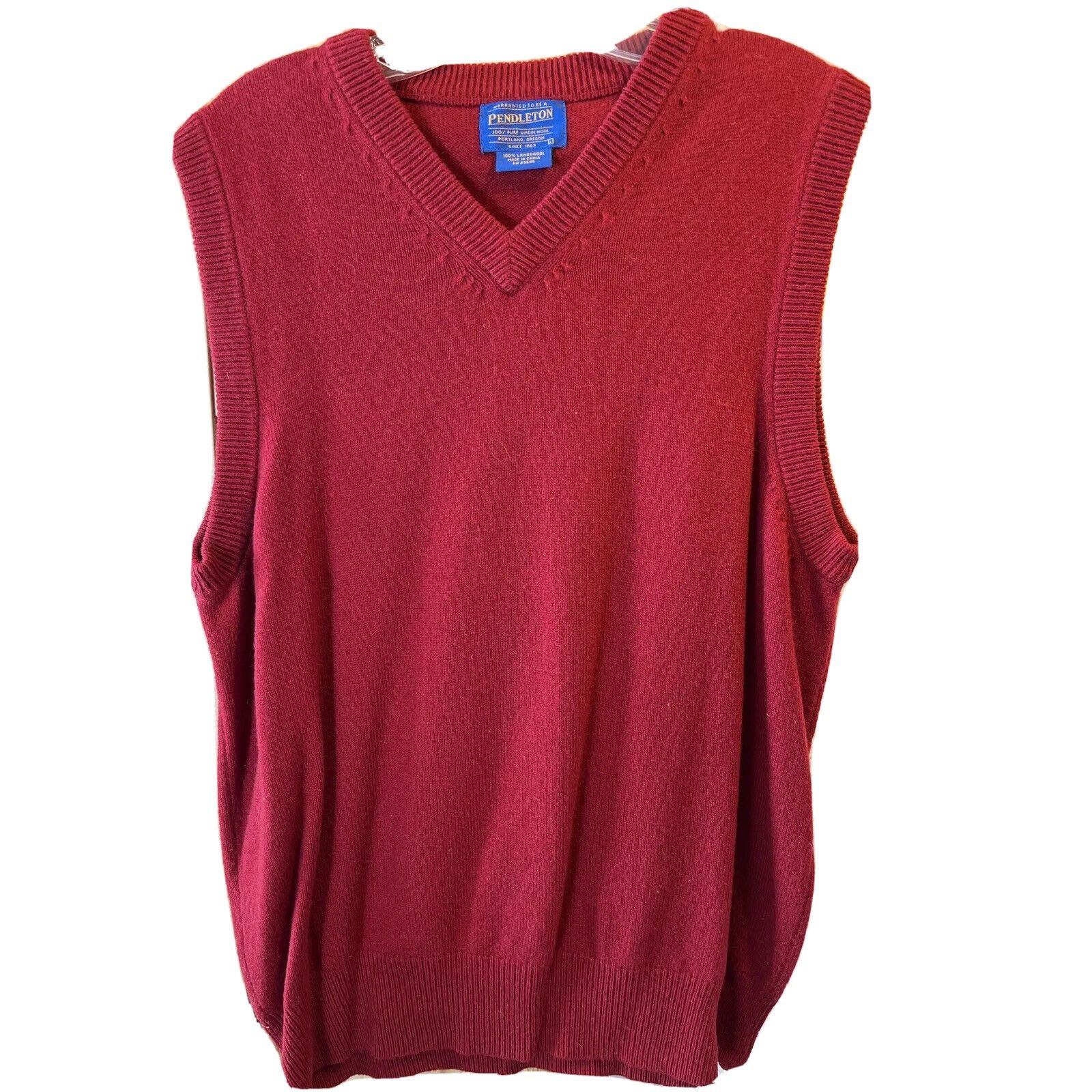 Pendleton Pendleton Vintage Men’s L Red Wool V Neck Sleeveless Sweater Size US L / EU 52-54 / 3 - 1 Thumbnail