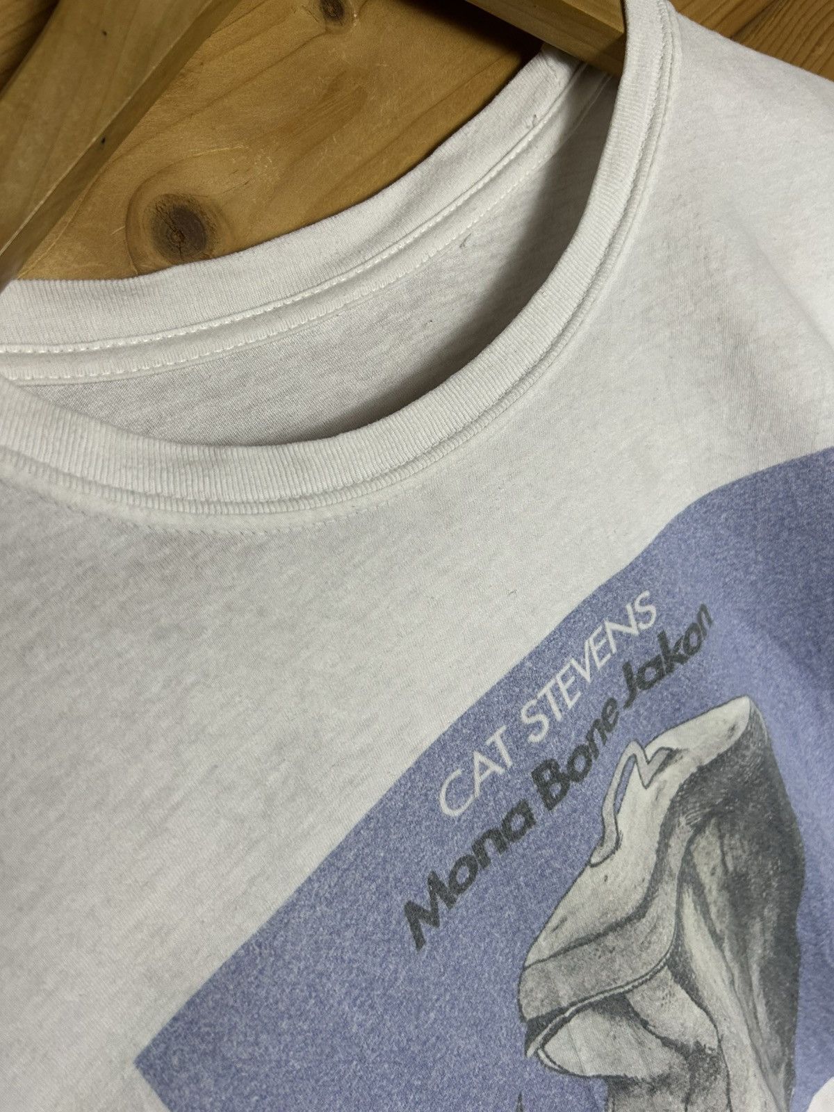 Vintage Vintage Cat Steven’s Mona Bone Jakon t shirt Size US S / EU 44-46 / 1 - 6 Thumbnail
