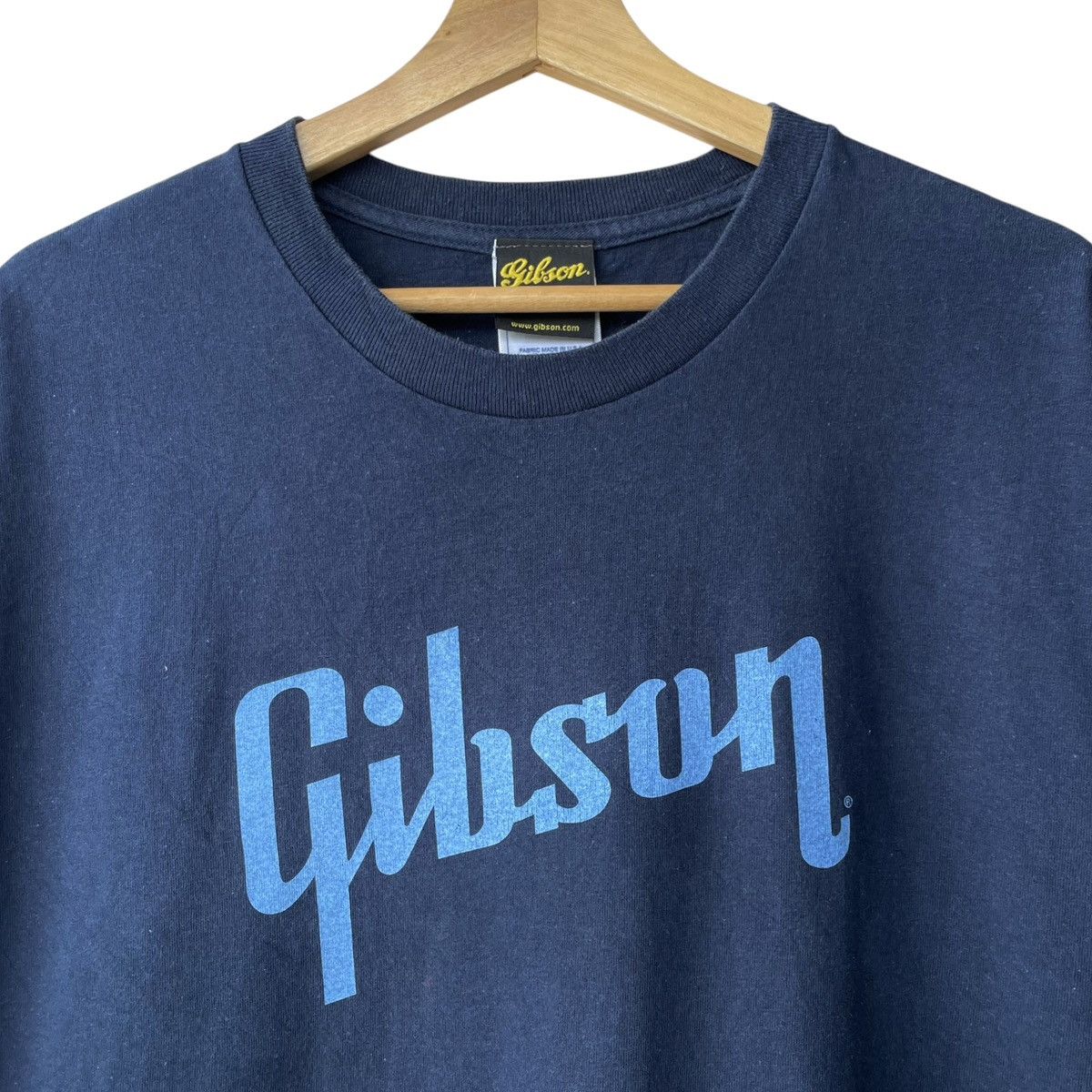 Vintage Gibson Guitars Dangerous Curves 2000s Promo Tee Size US L / EU 52-54 / 3 - 3 Thumbnail