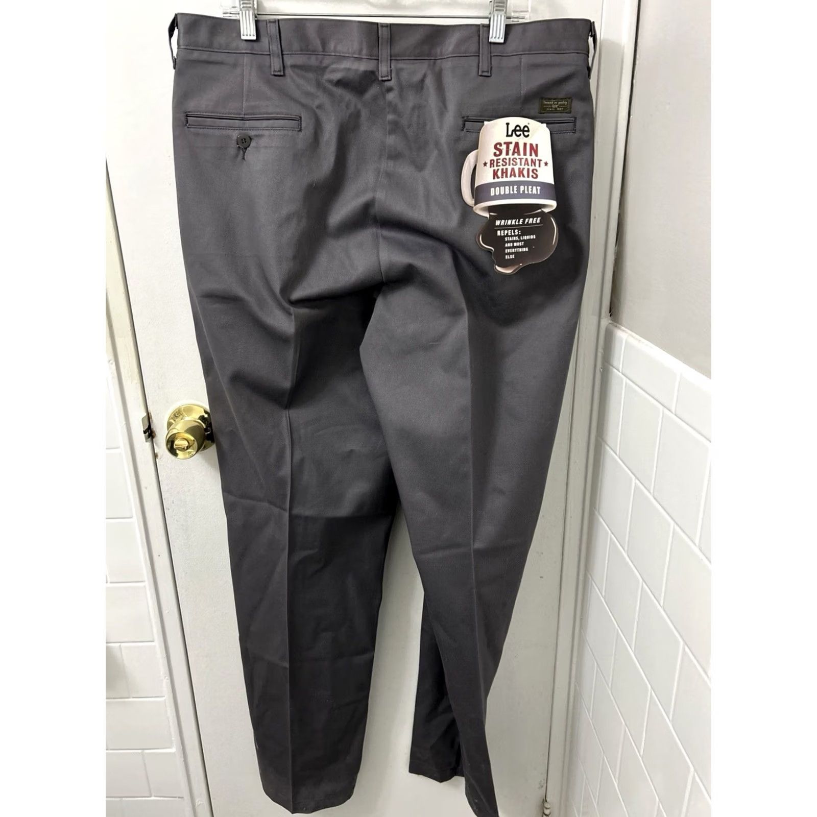 Lee Lee Khakis Pants Mens 38x34 Gray Double Pleated Wrinkle Resistant Stain Resistant Easy Care Pockets Classic Straight Casual Workwear Trousers Size US 38 / EU 54 - 2 Thumbnail