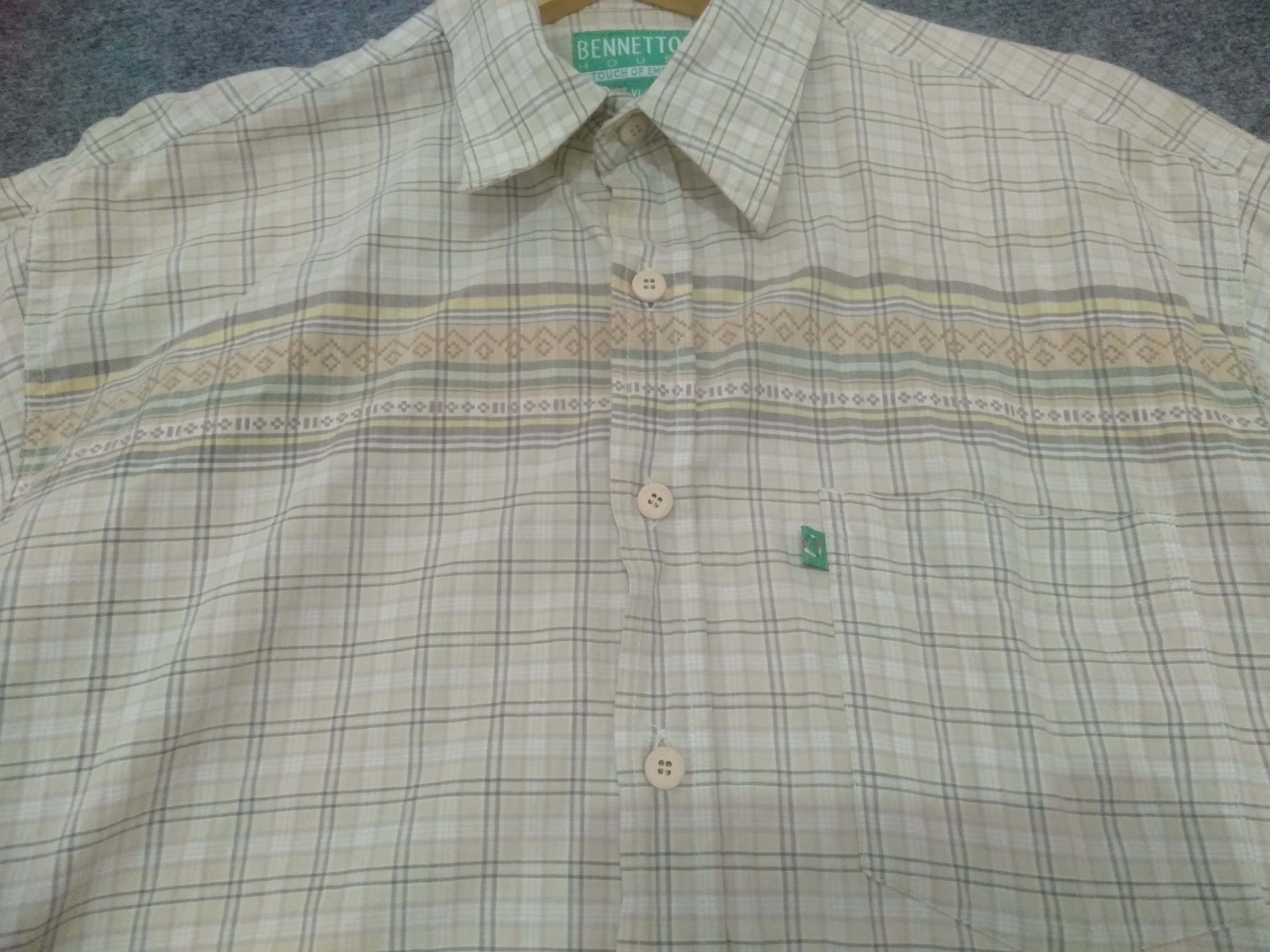 Benetton Vintage T Shirt Benetton House A Touch of Emotion Stripe Size US L / EU 52-54 / 3 - 4 Thumbnail