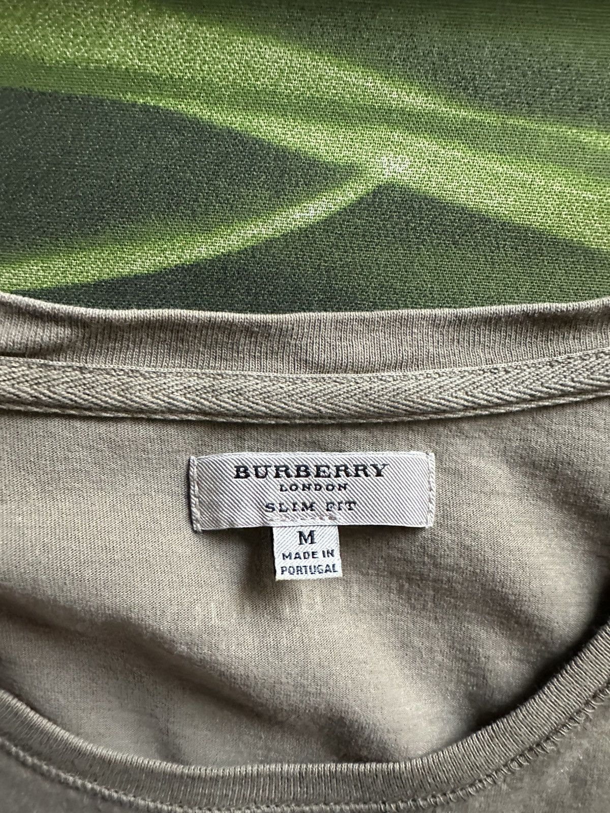 Burberry Burberry t shirt size M Size US M / EU 48-50 / 2 - 2 Thumbnail