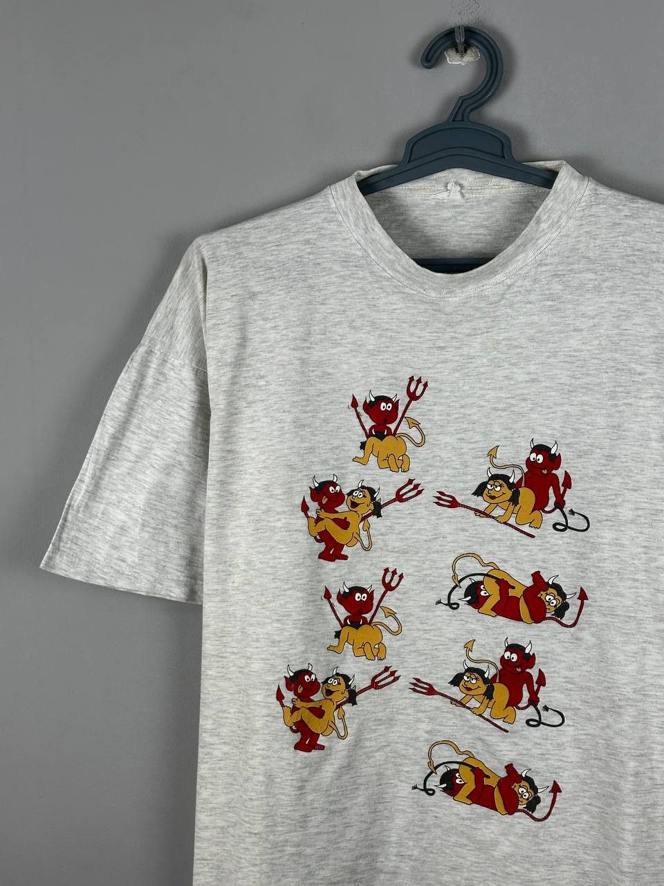 Vintage Vintage Fun Art Sex Art T shirt Devis Size US XL / EU 56 / 4 - 1 Thumbnail