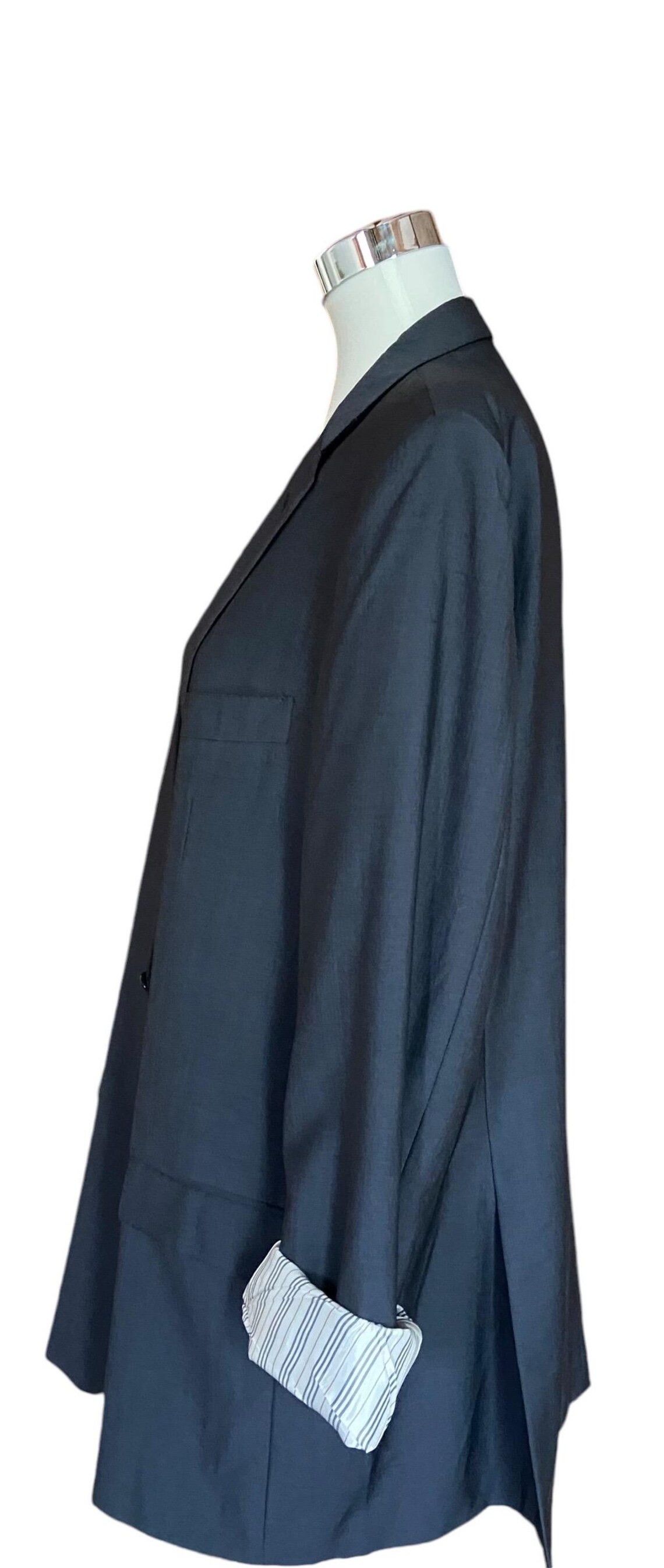 Burberry Minimalist Maxi Blazer – Burberry Unisex Size L / US 10 / IT 46 - 3 Thumbnail