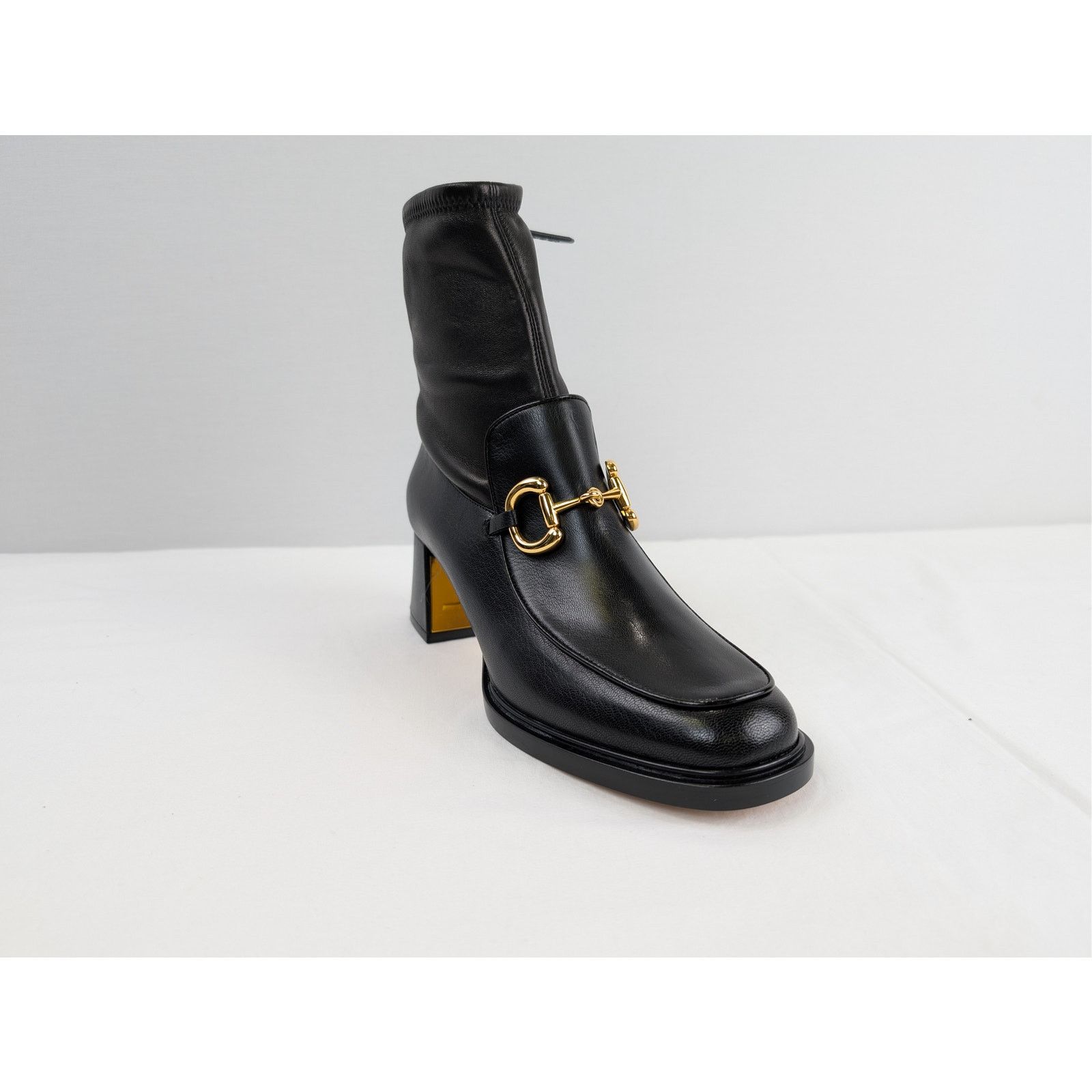 Gucci o1rshd1 Horsebit Leather ankle boot in Black-Gold Toned Size US 10 / IT 40 - 2 Thumbnail