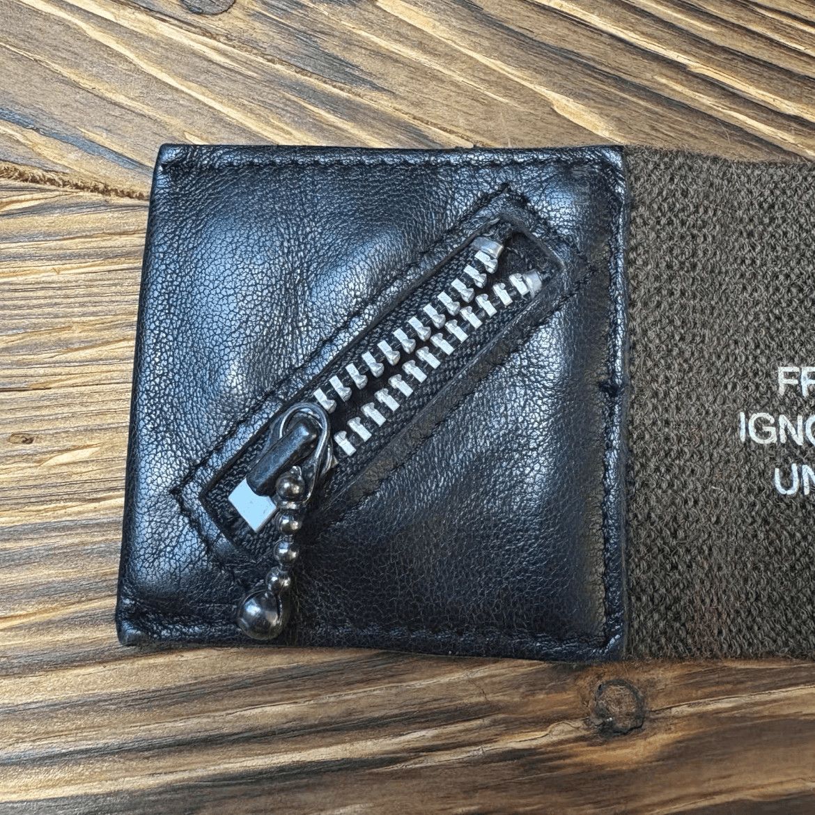 Undercover Undercover 03AW Paper Doll Leather Bracelet Size ONE SIZE - 2 Thumbnail