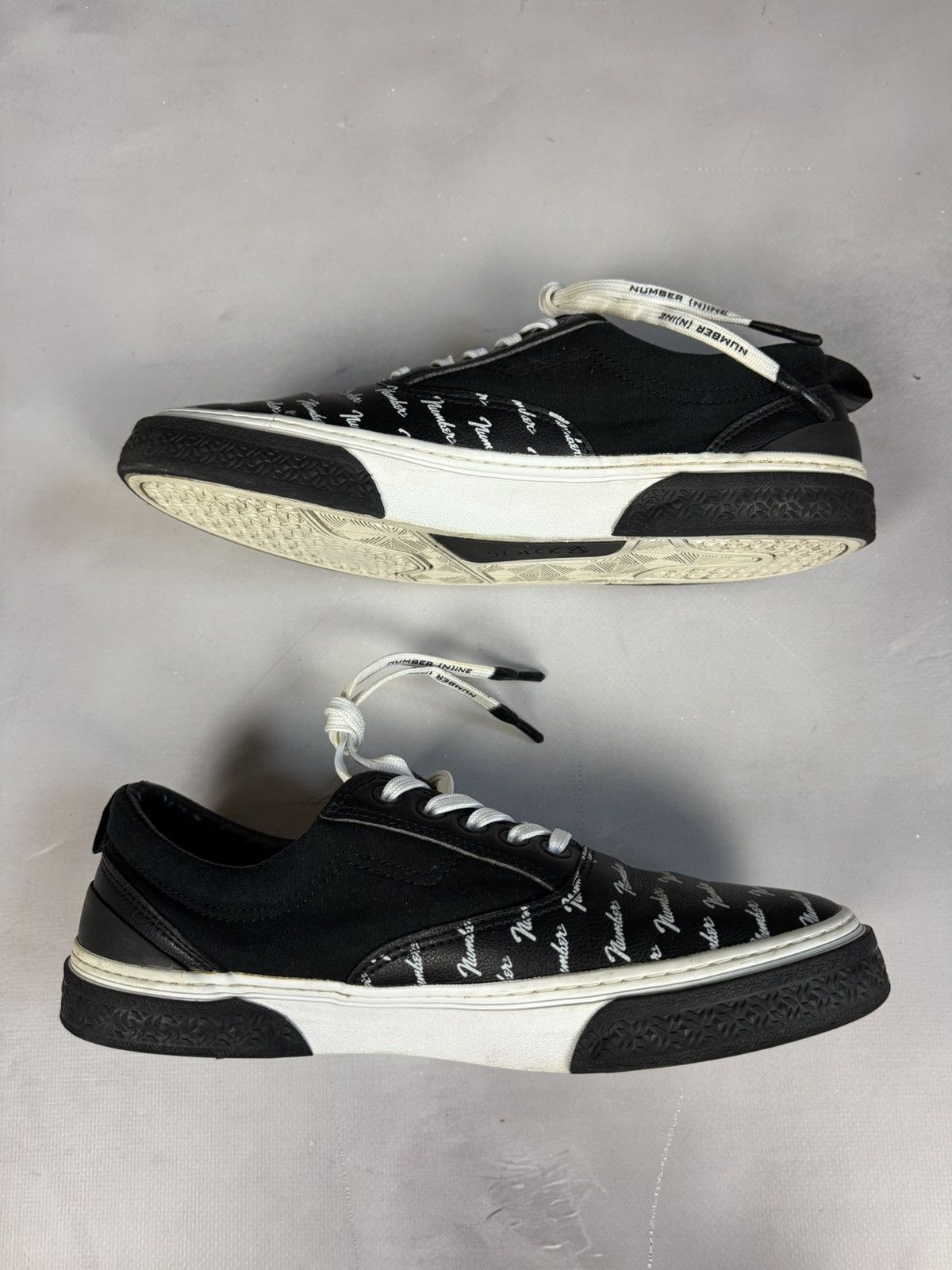 Number (N)ine Number Nine Slack Fender Logo Shoes(Black/9,5US) Size US 9.5 / EU 42-43 - 5 Thumbnail