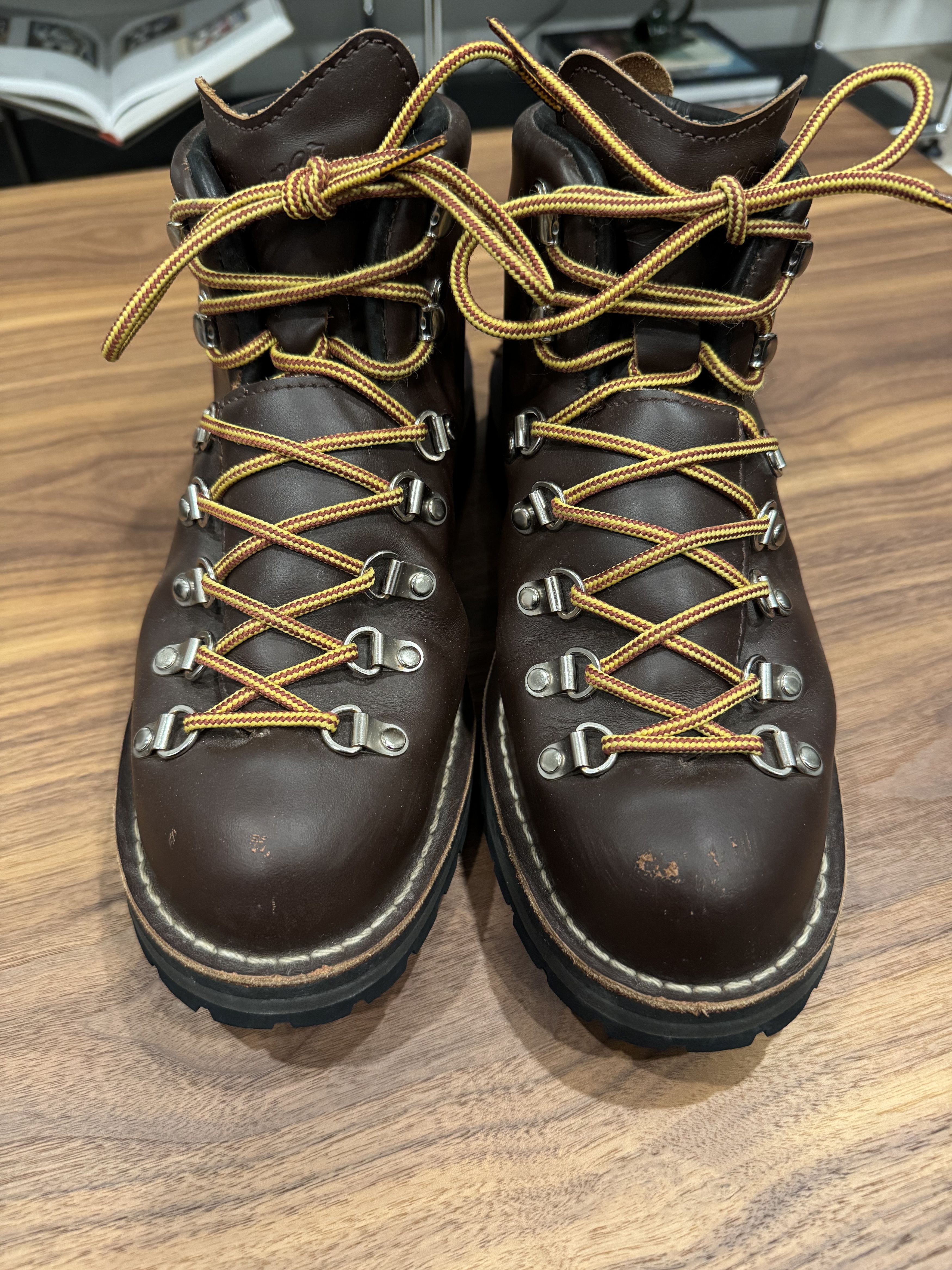 Danner Danner Mountain Light Boots Size US 9.5 / EU 42-43 - 2 Thumbnail