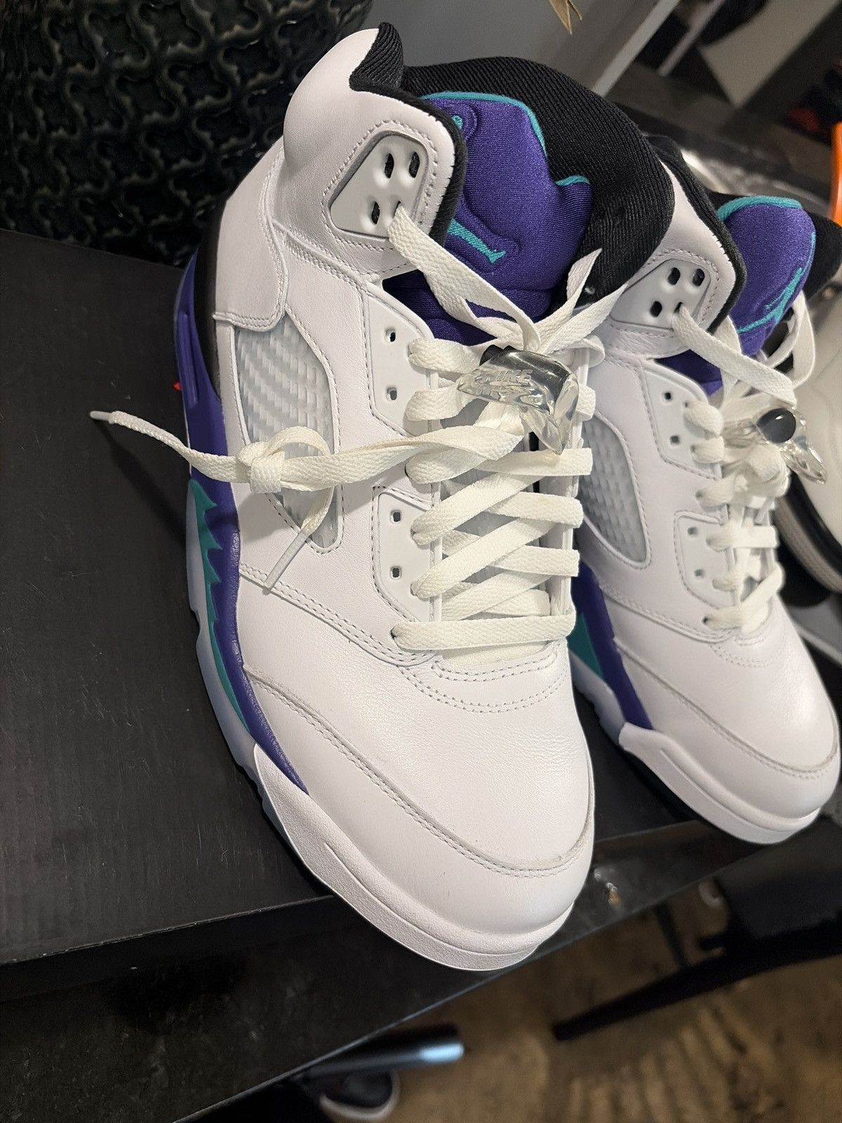 Jordan Brand Grape Air Jordan 5 retro Size US 9.5 / EU 42-43 - 4 Thumbnail
