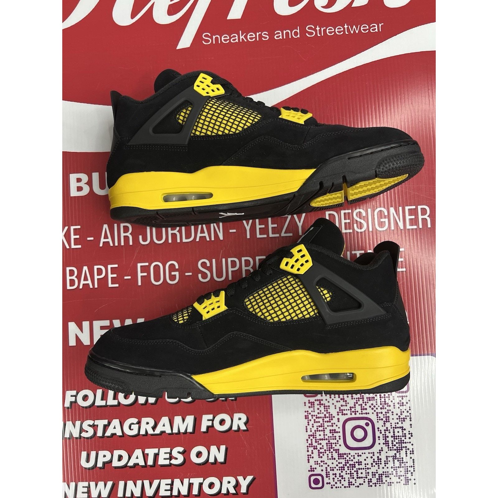 Jordan Brand Air Jordan 4 Retro Thunder (2023) Size 14 (DH6927-017) Size US 14 / EU 47 - 3 Thumbnail