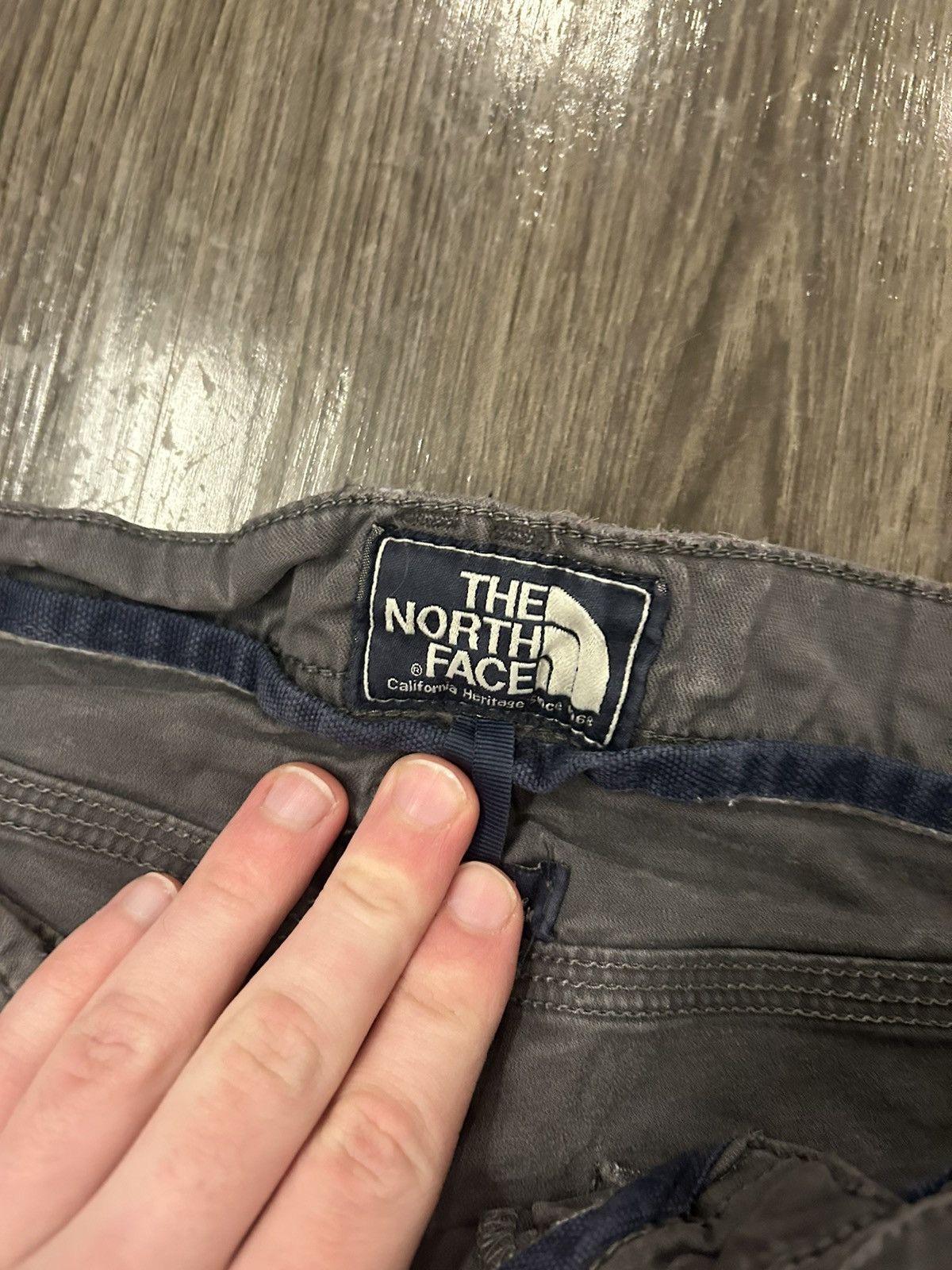 The North Face Vintage *NORTH FACE* pants *SIZE 32* Size US 32 / EU 48 - 4 Thumbnail