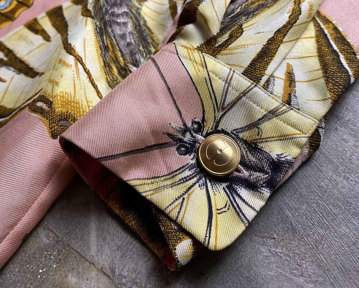 Gucci Gucci SS92 Butterfly Print Silk Shirt Size M / US 6-8 / IT 42-44 - 3 Thumbnail