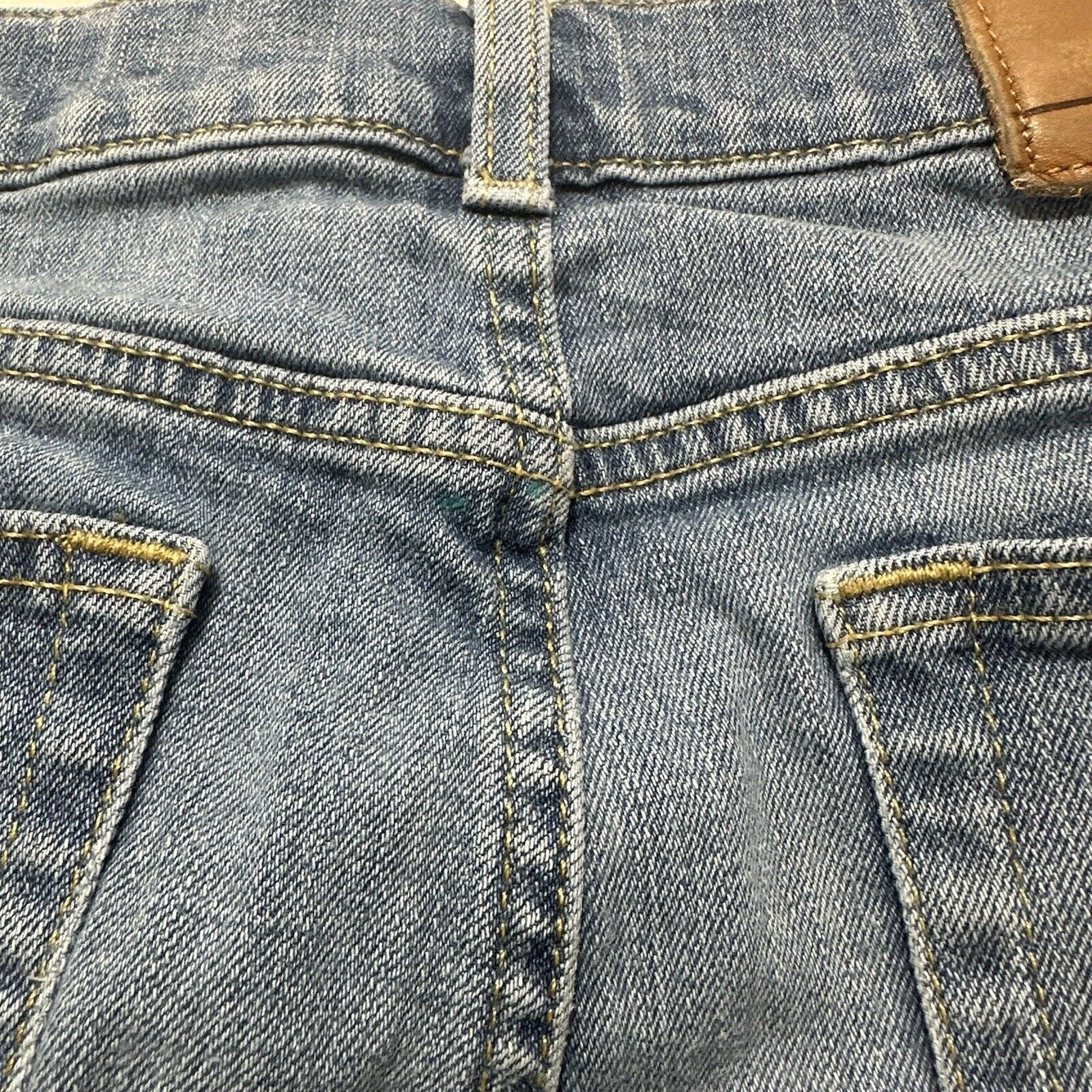 Vineyard Vines Vineyard Vines 28x30 Blue Skinny Jeans Denim Paint Stained Size 28" / US 6 / IT 42 - 14 Thumbnail